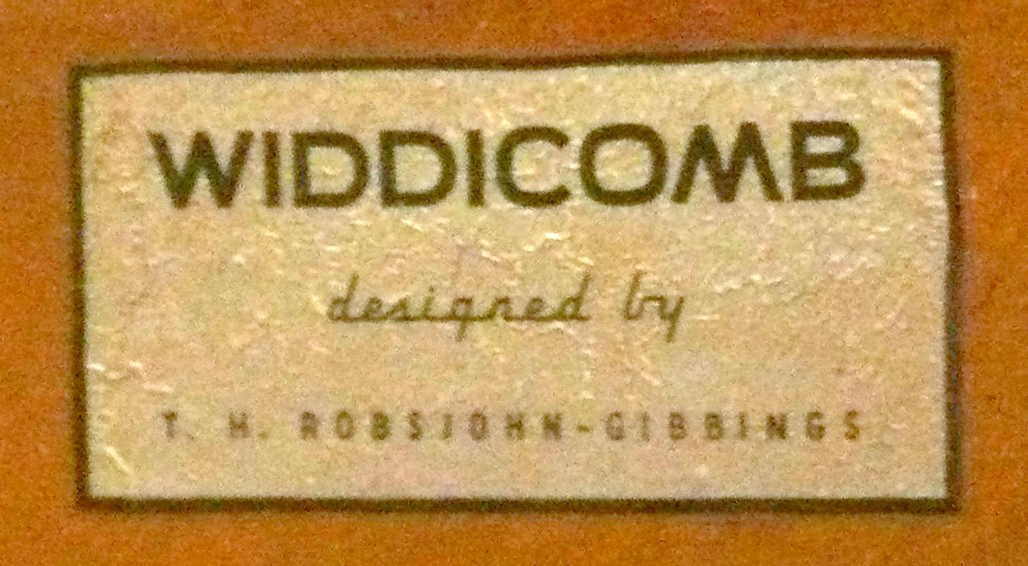 Mid-Century Modern T.H. Robsjohn Gibbings Tripod End Table, Pair Available For Sale