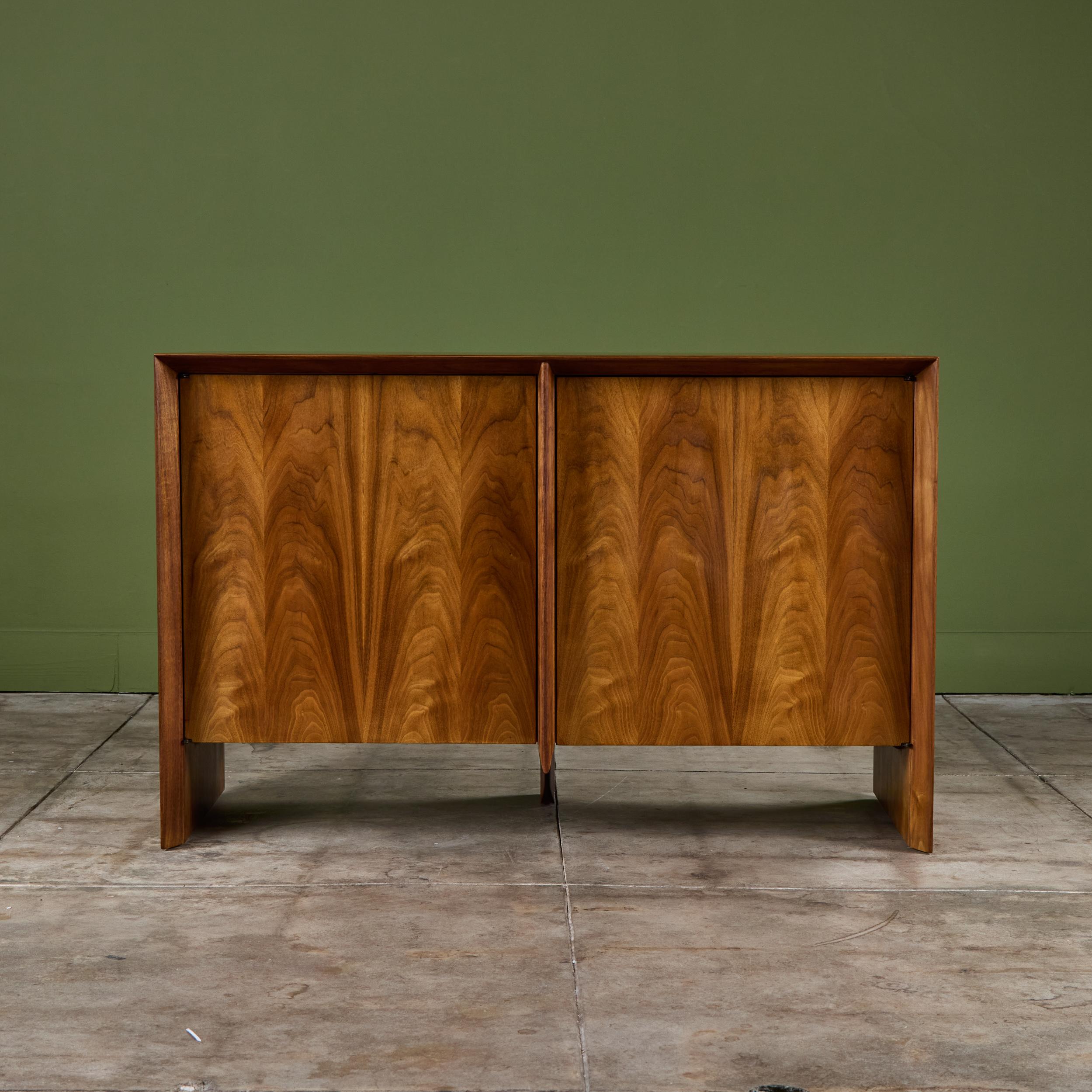 T.H. Robsjohn Gibbings Two Door Credenza for Widdicomb For Sale 4