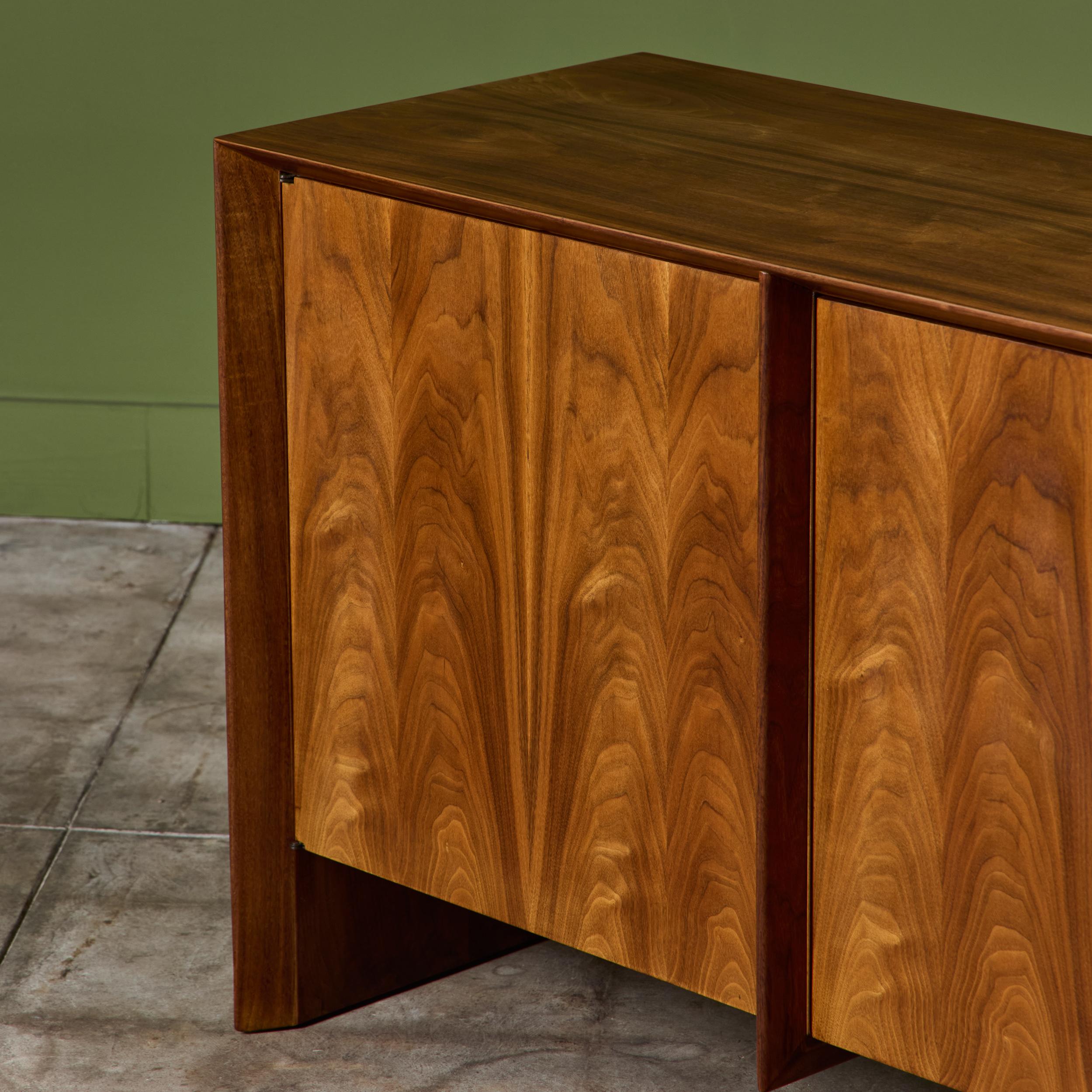 T.H. Robsjohn Gibbings Two Door Credenza for Widdicomb For Sale 6