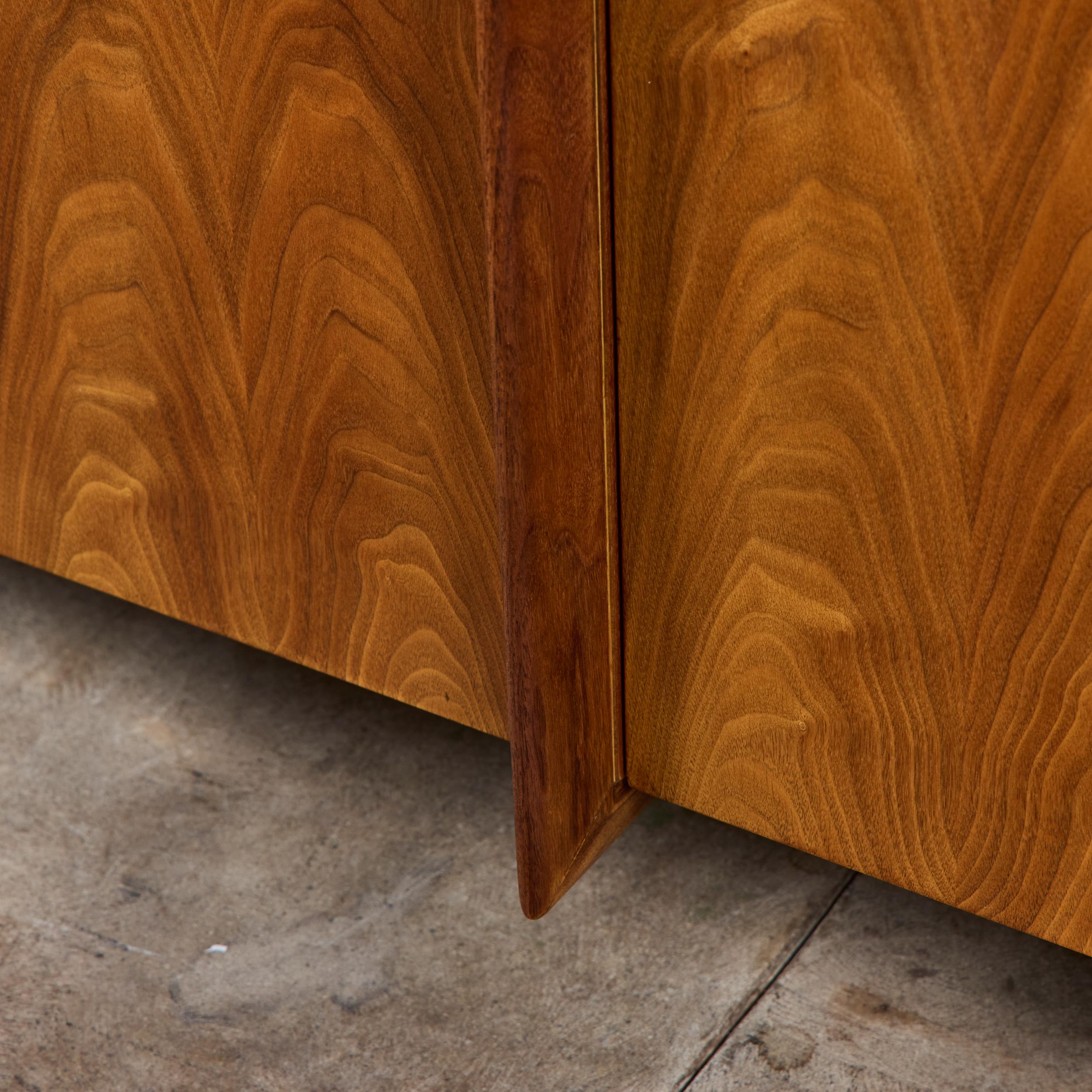 T.H. Robsjohn Gibbings Two Door Credenza for Widdicomb For Sale 12