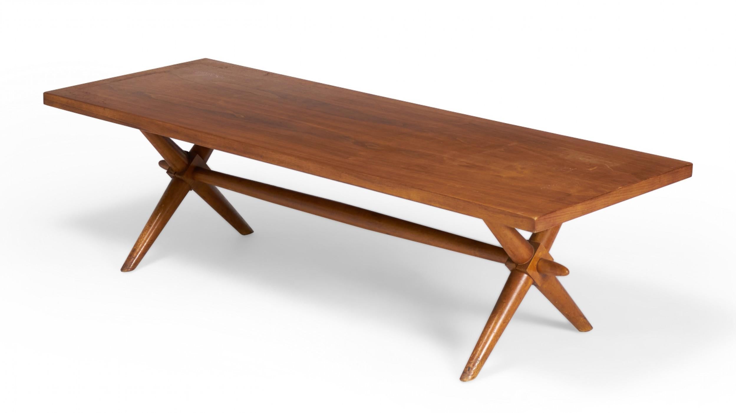 T.H. Robsjohn-Gibbings Walnut Trestle-Base Coffee / Cocktail Table In Good Condition For Sale In New York, NY