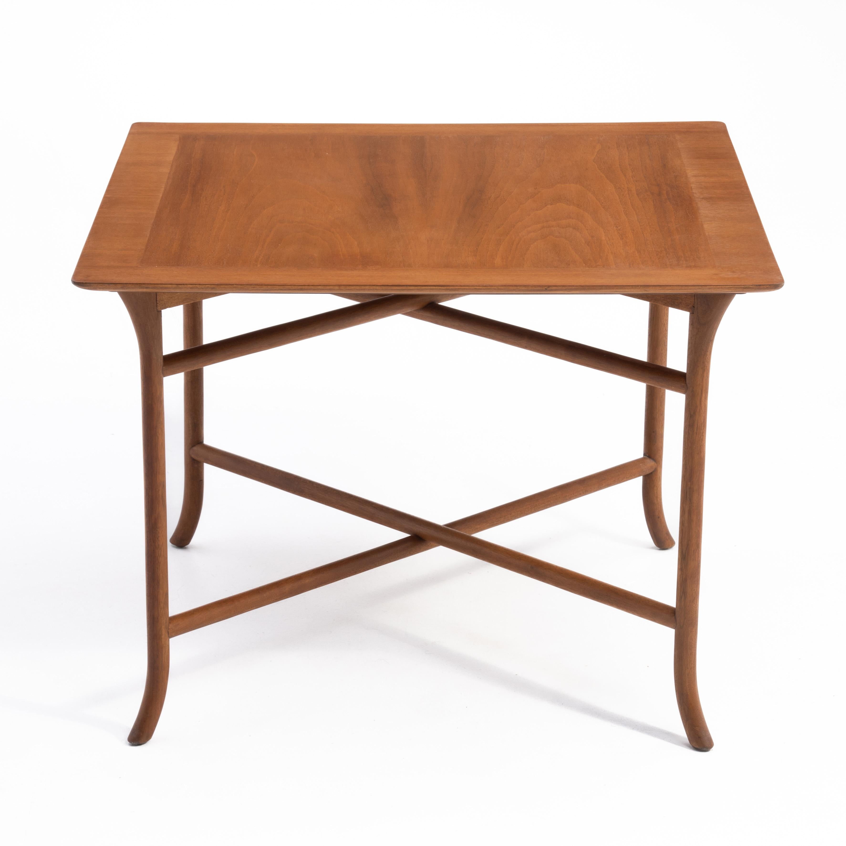 American T.H. Robsjohn-Gibbings Widdicomb #3334 Square Saber Leg Coffee End Side Table For Sale