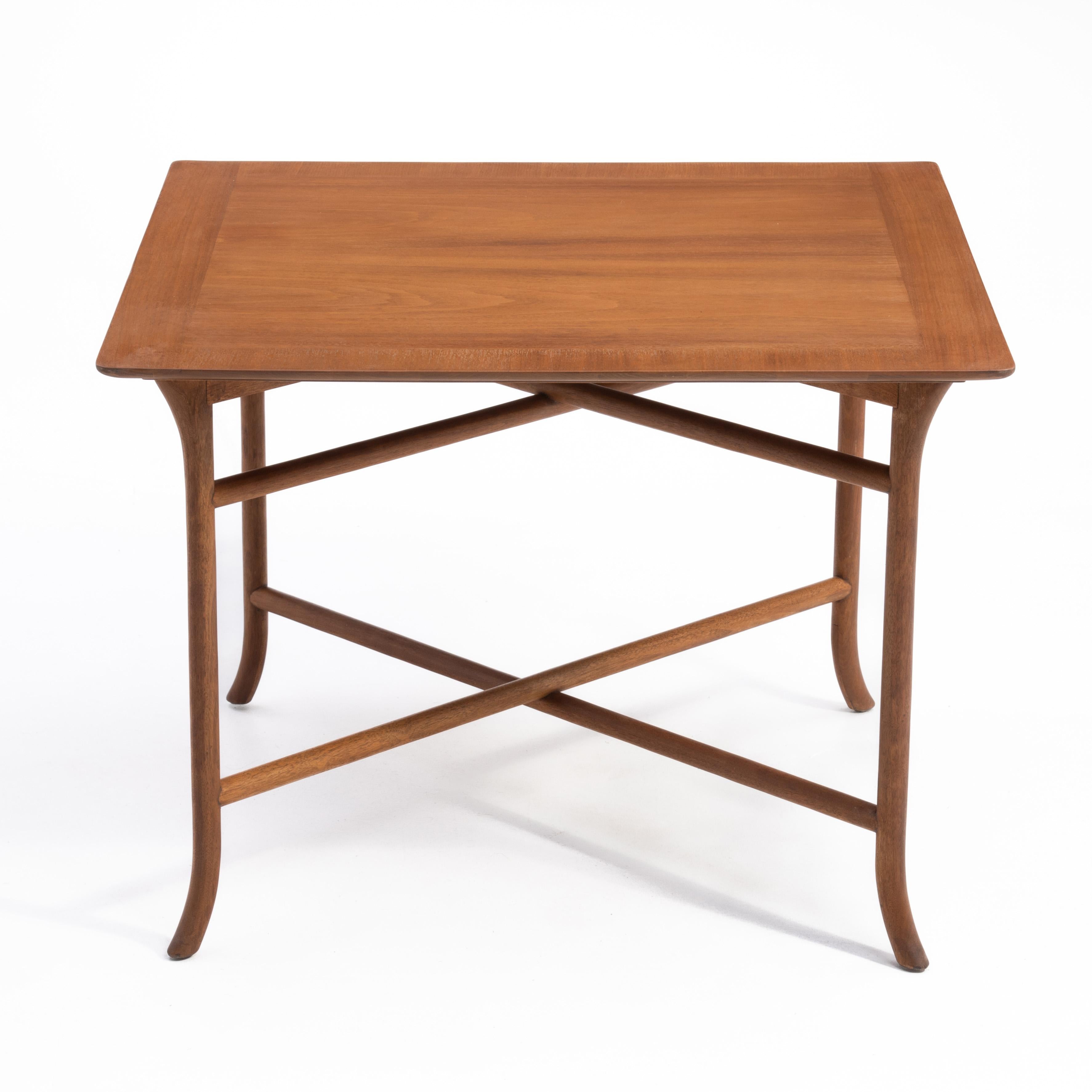 Mid-20th Century T.H. Robsjohn-Gibbings Widdicomb #3334 Square Saber Leg Coffee End Side Table For Sale