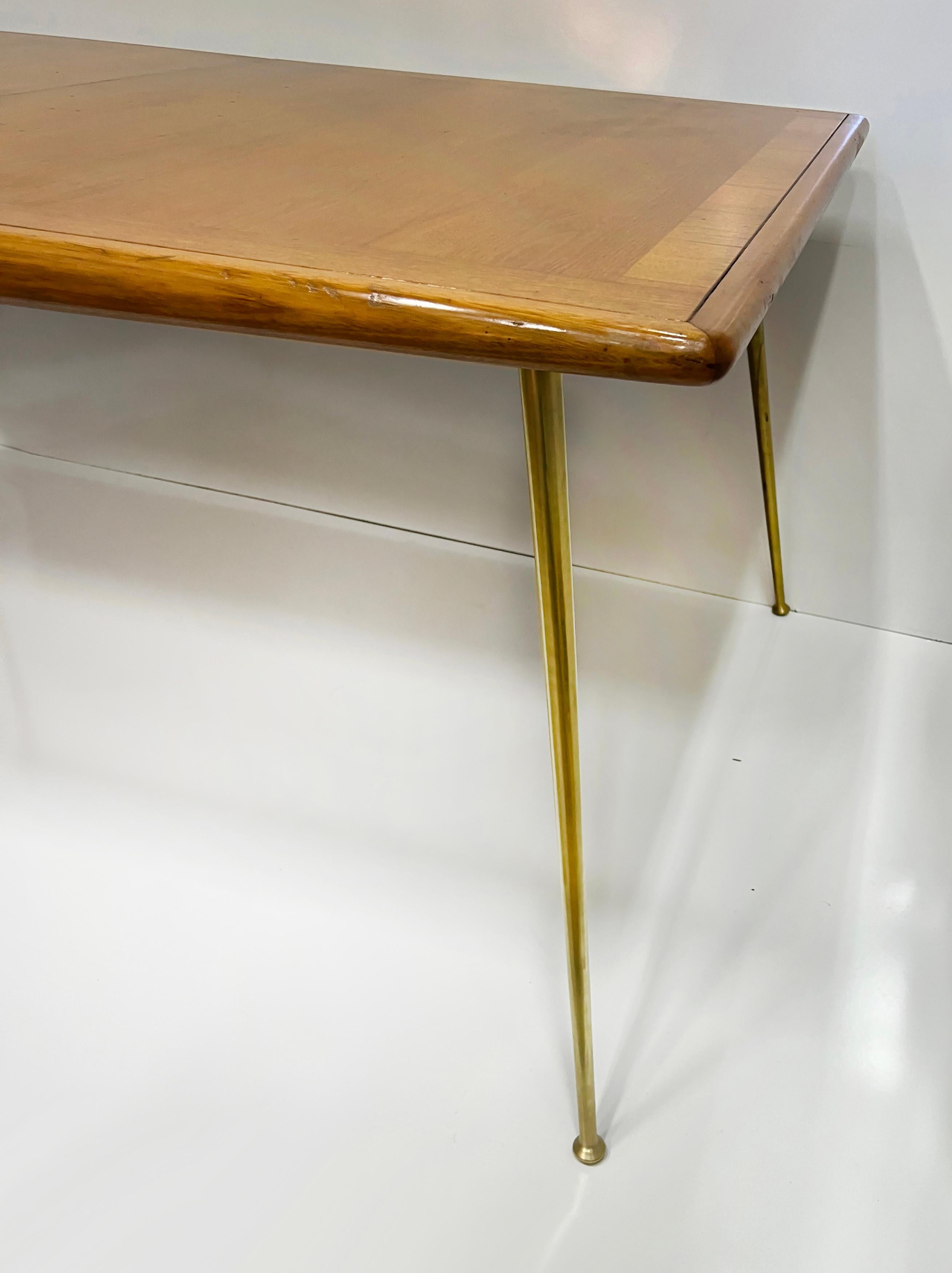 20th Century T.H. Robsjohn Gibbings Widdicomb Boomerang Dining Table with Leaf Extension For Sale