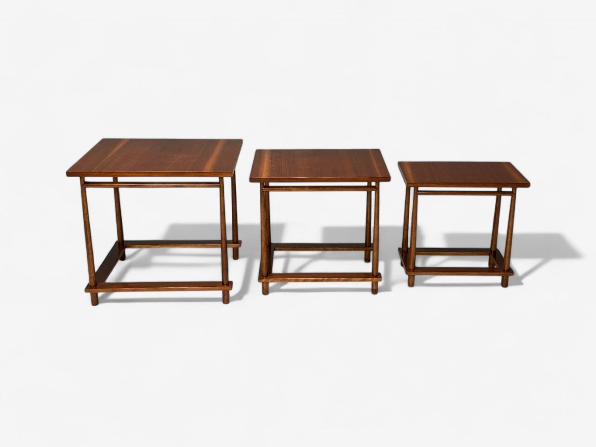 Mid-20th Century T.H. Robsjohn-Gibbings, Widdicomb, Mid-Century Modern Nesting Tables, USA, 1950s For Sale