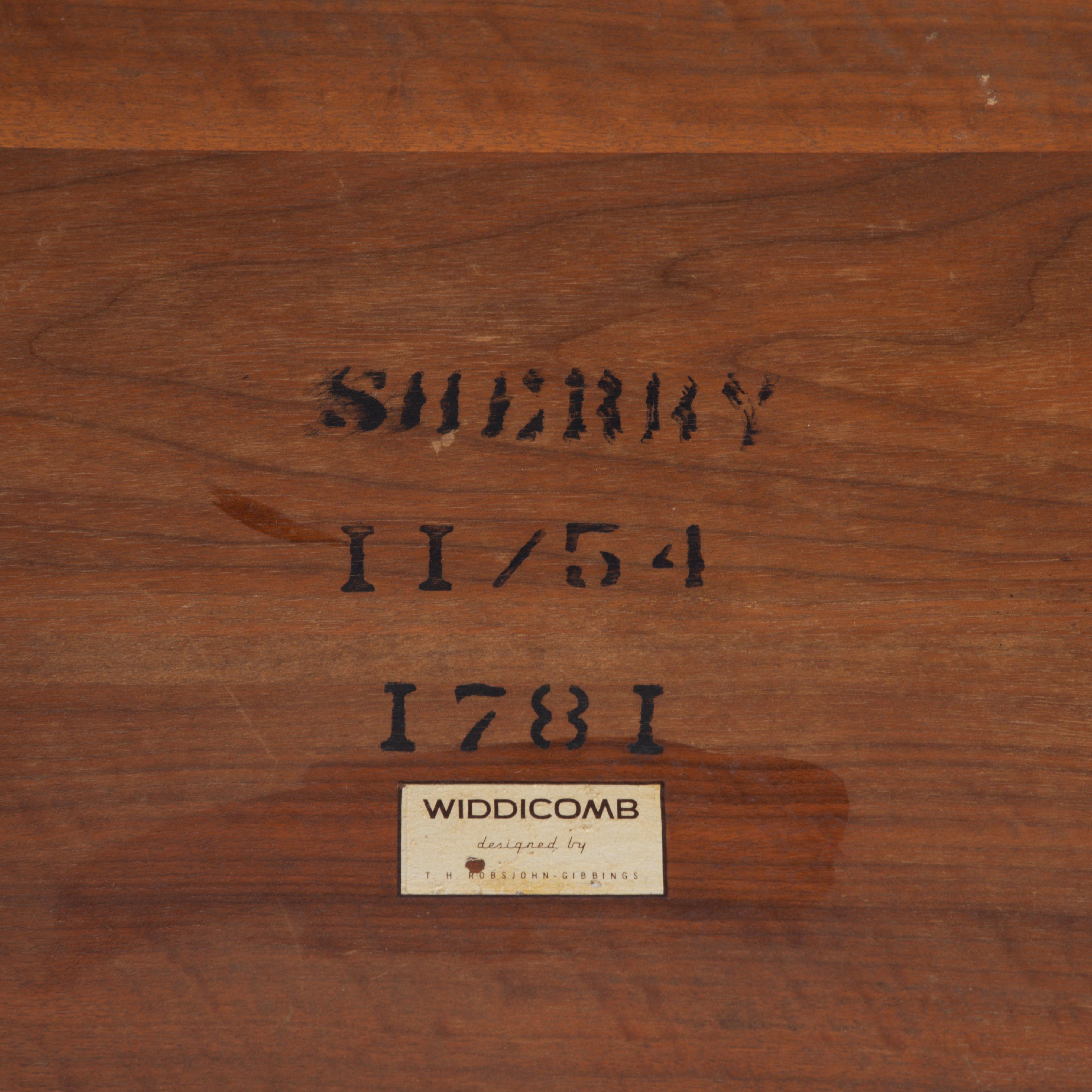 T.H. Robsjohn Gibbings Widdicomb Square Side End Tables Model 1781 1950s a Pair For Sale 2