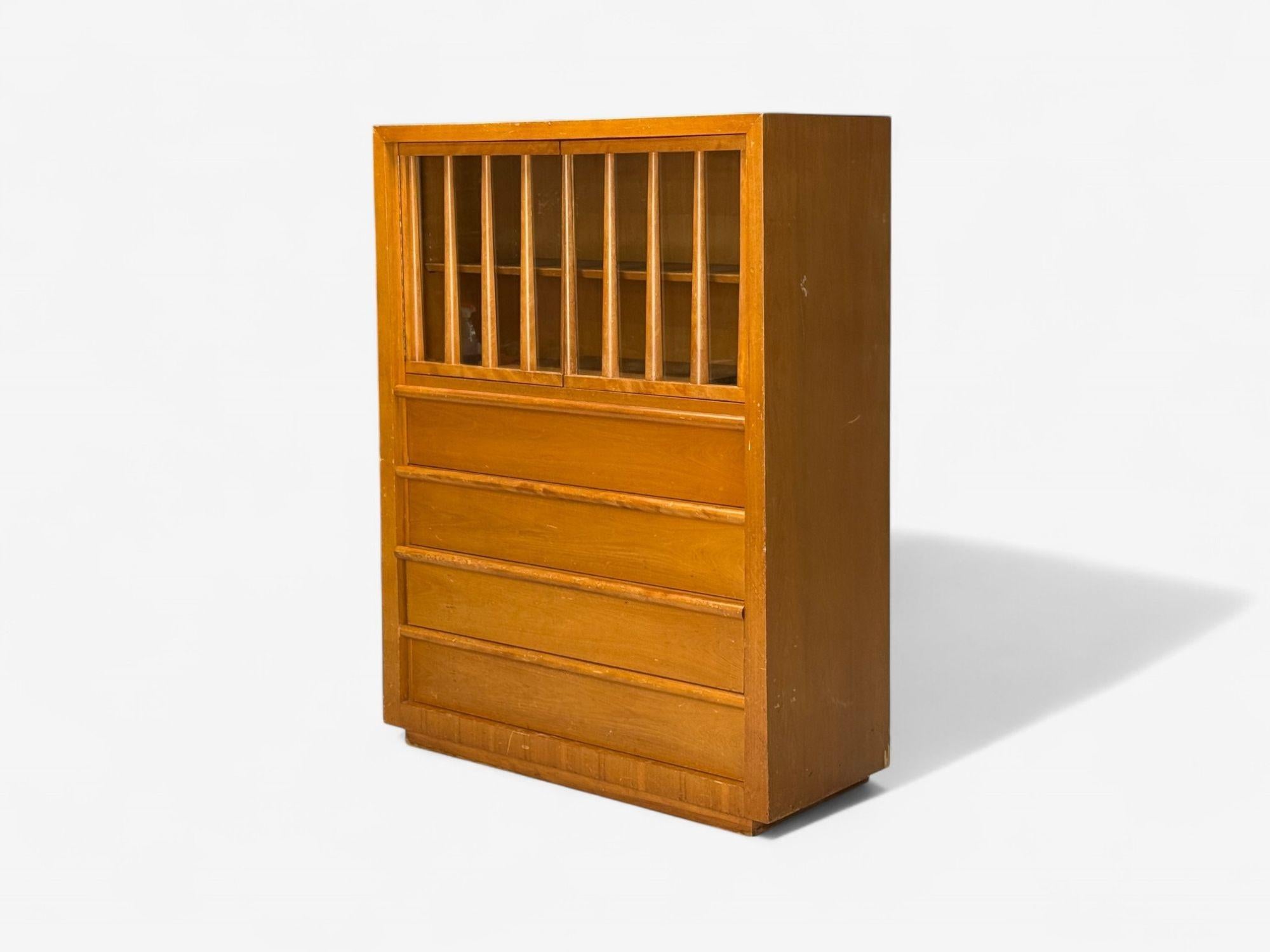 Verre T.H. Robsjohn Gibbings, Widdicomb, Walnut, Highboy Secretary, États-Unis, années 1960 en vente