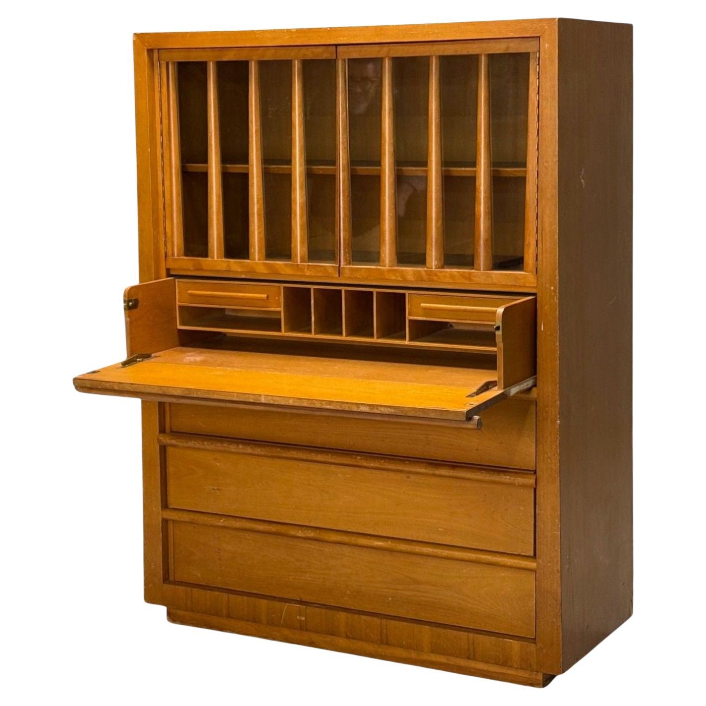T.H. Robsjohn Gibbings, Widdicomb, Walnut, Highboy Secretary, USA, 1960s