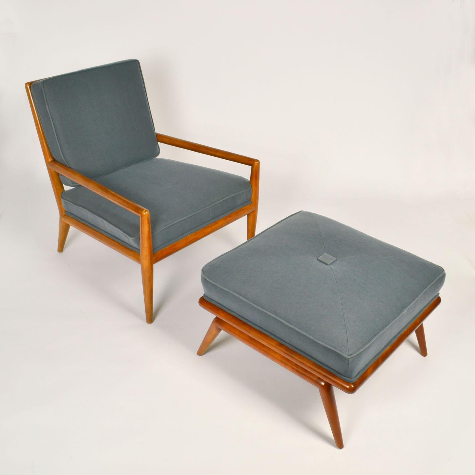 T.H. Robsjohn-Gibbons Pair of Arm Chairs and Foot Stool, Widdicomb 1950's In Excellent Condition For Sale In London, GB