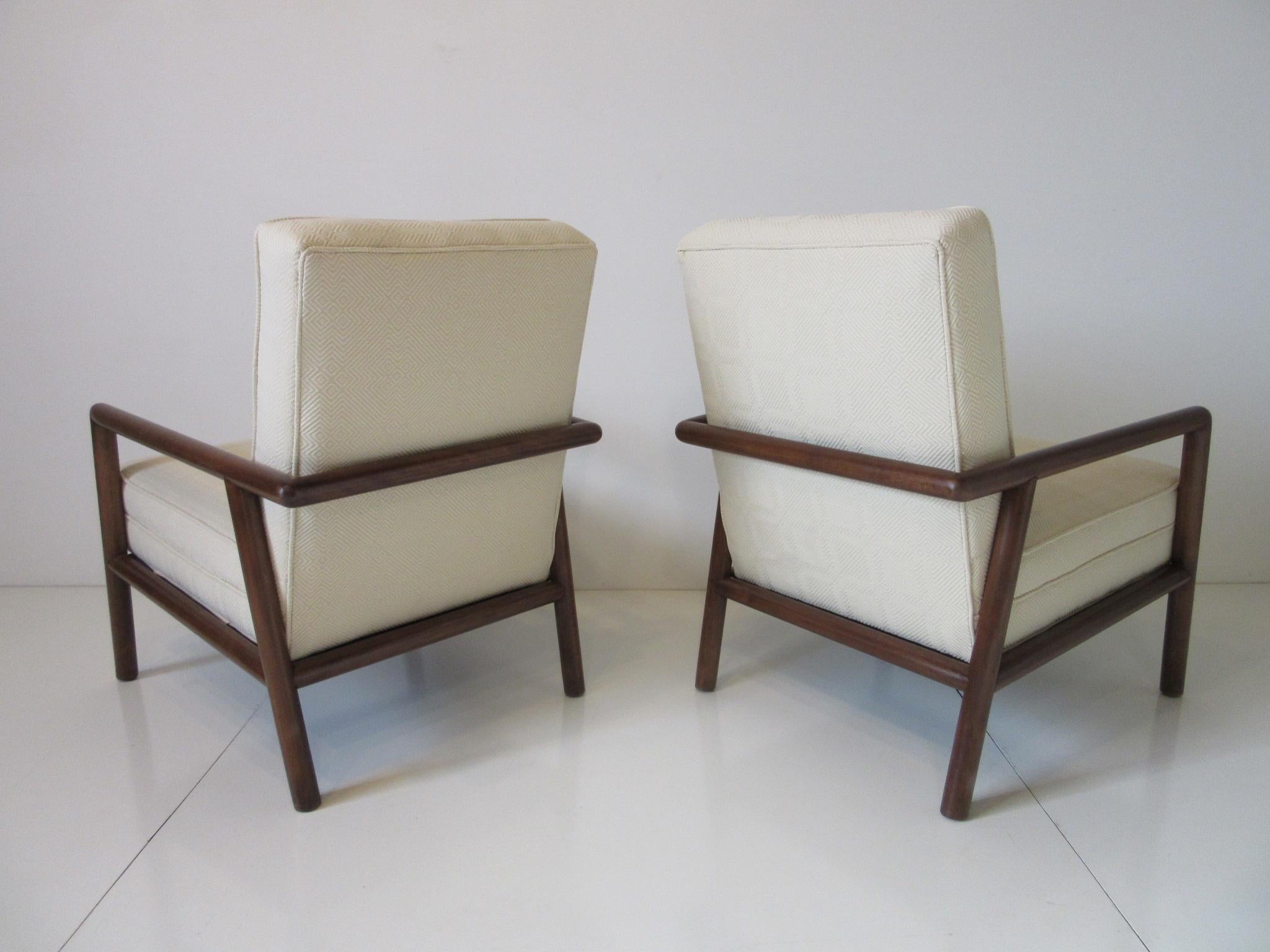 T.H. Robsjohns-Gibbings Lounge Chairs for Widdicomb (Nordamerikanisch)