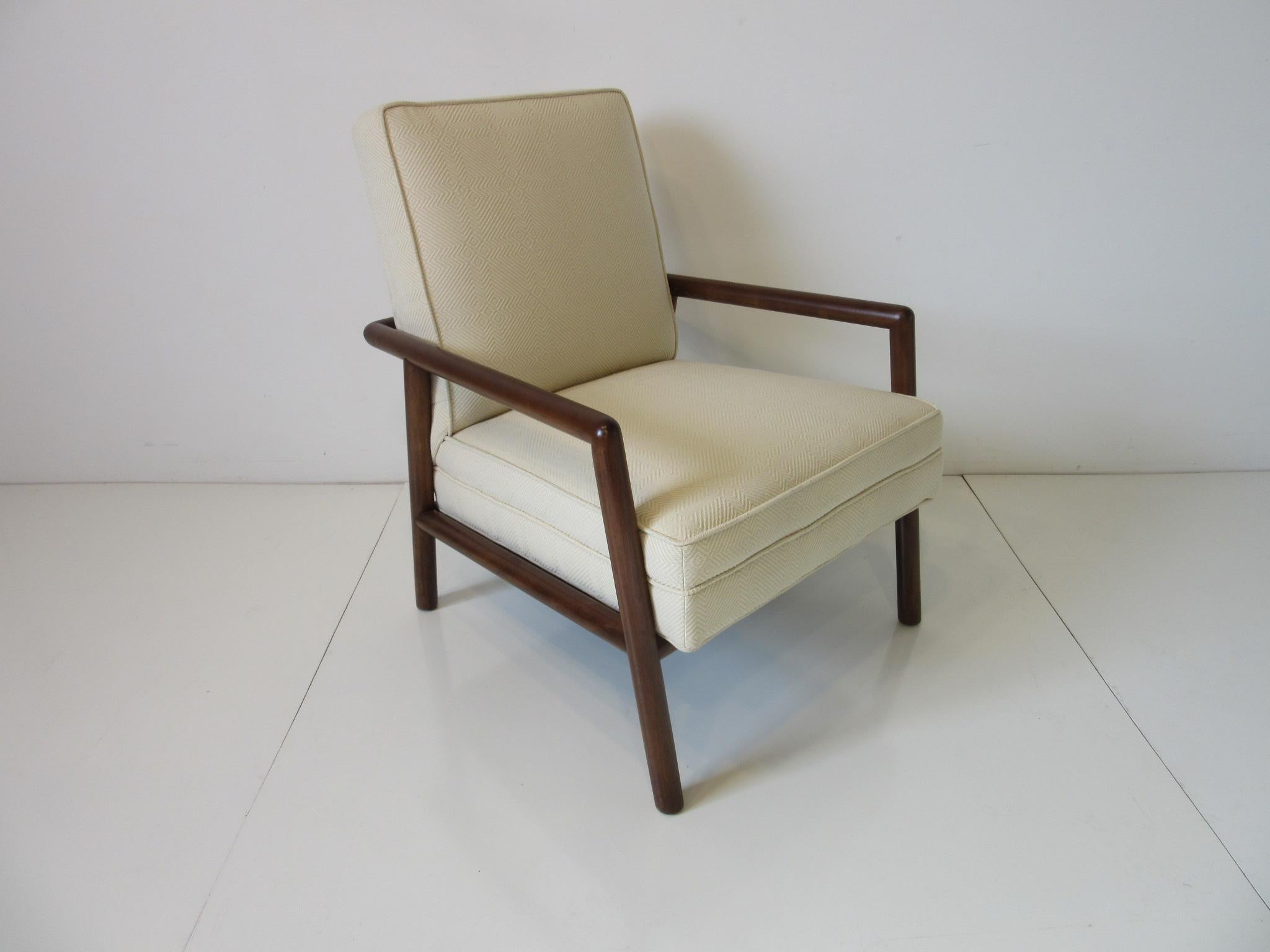 T.H. Robsjohns-Gibbings Lounge Chairs for Widdicomb (Polster)