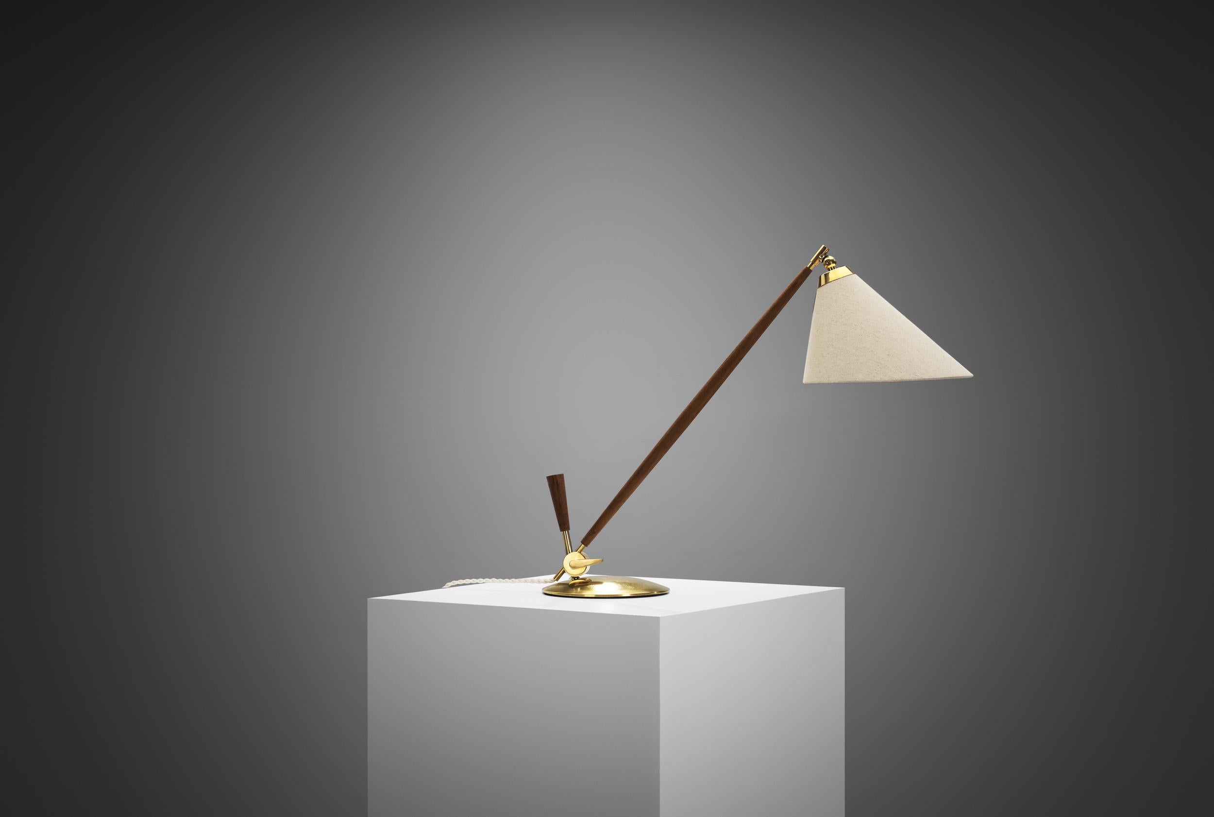 Mid-Century Modern Th. Valentiner Model “THV 375” Adjustable Lamp, Denmark 20th Century