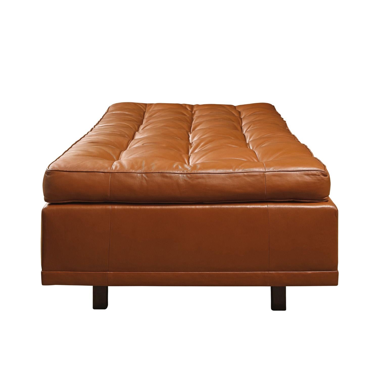 Modern Thad Hayes Custom Daybed in Fine Leather for the Gibson Residence, 1990s