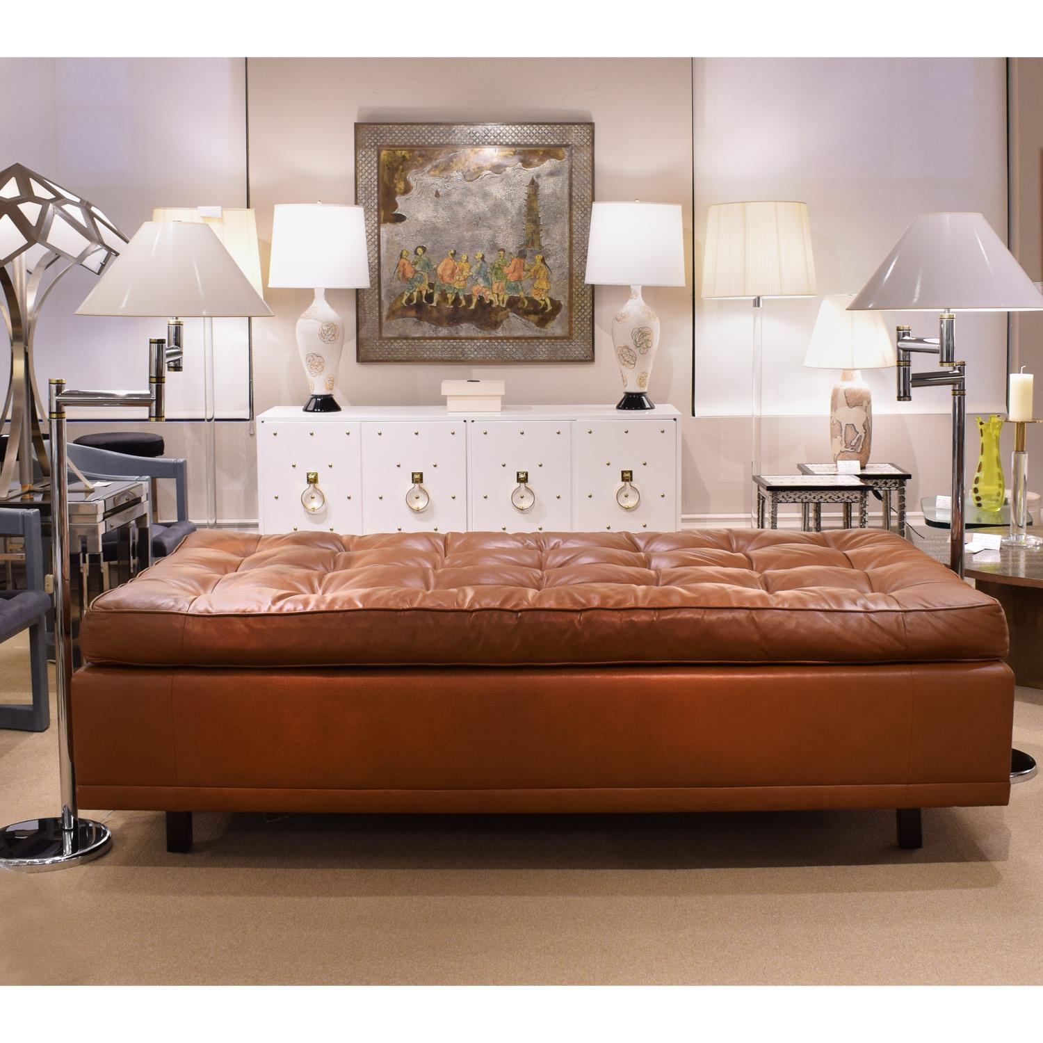 Thad Hayes Custom Daybed in Fine Leather for the Gibson Residence, 1990s In Excellent Condition In New York, NY