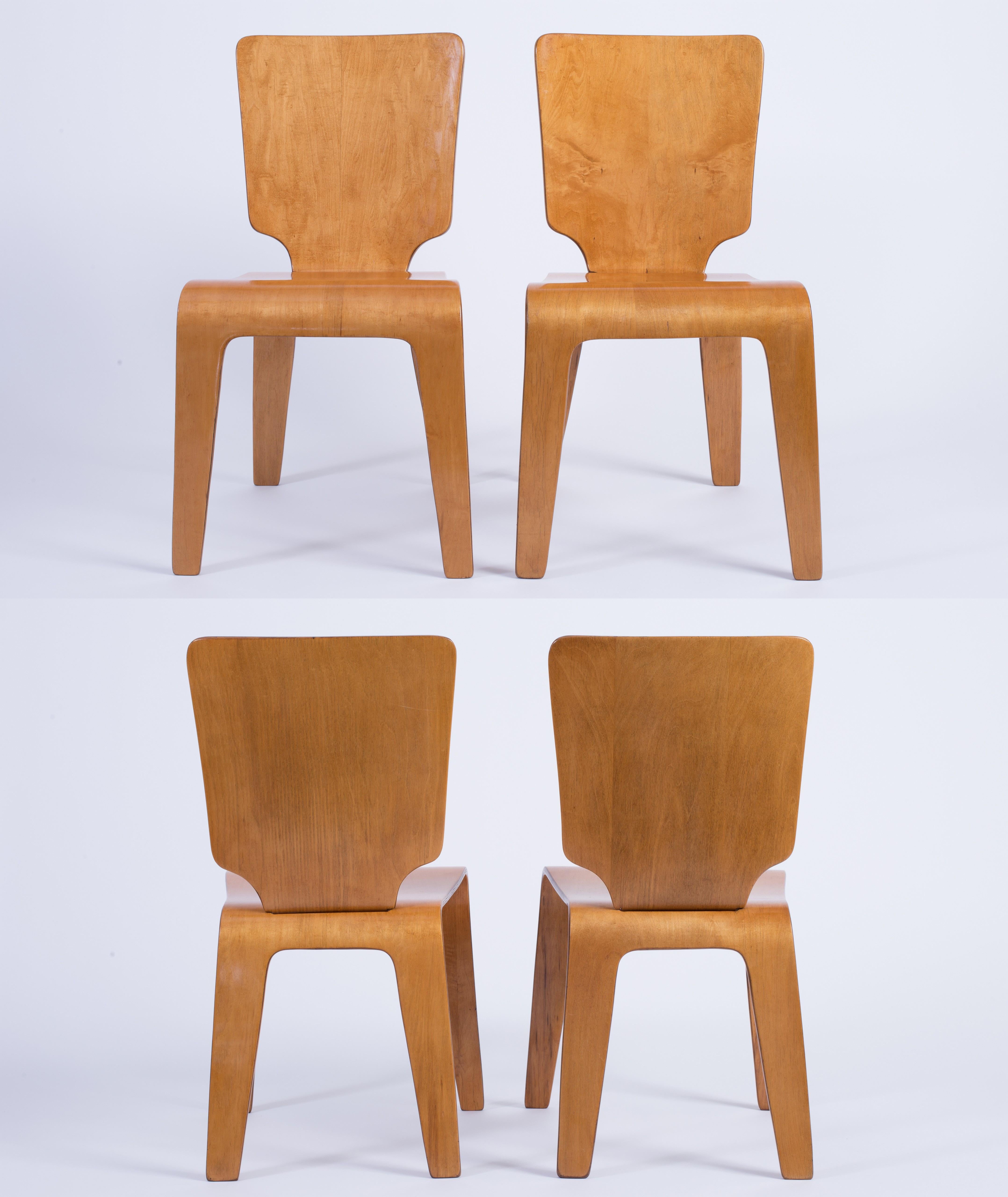 Américain Thaden-Jordan 1940's Herbert Von Thaden Mid-Century Modern Table/Chairs 5pc Set en vente
