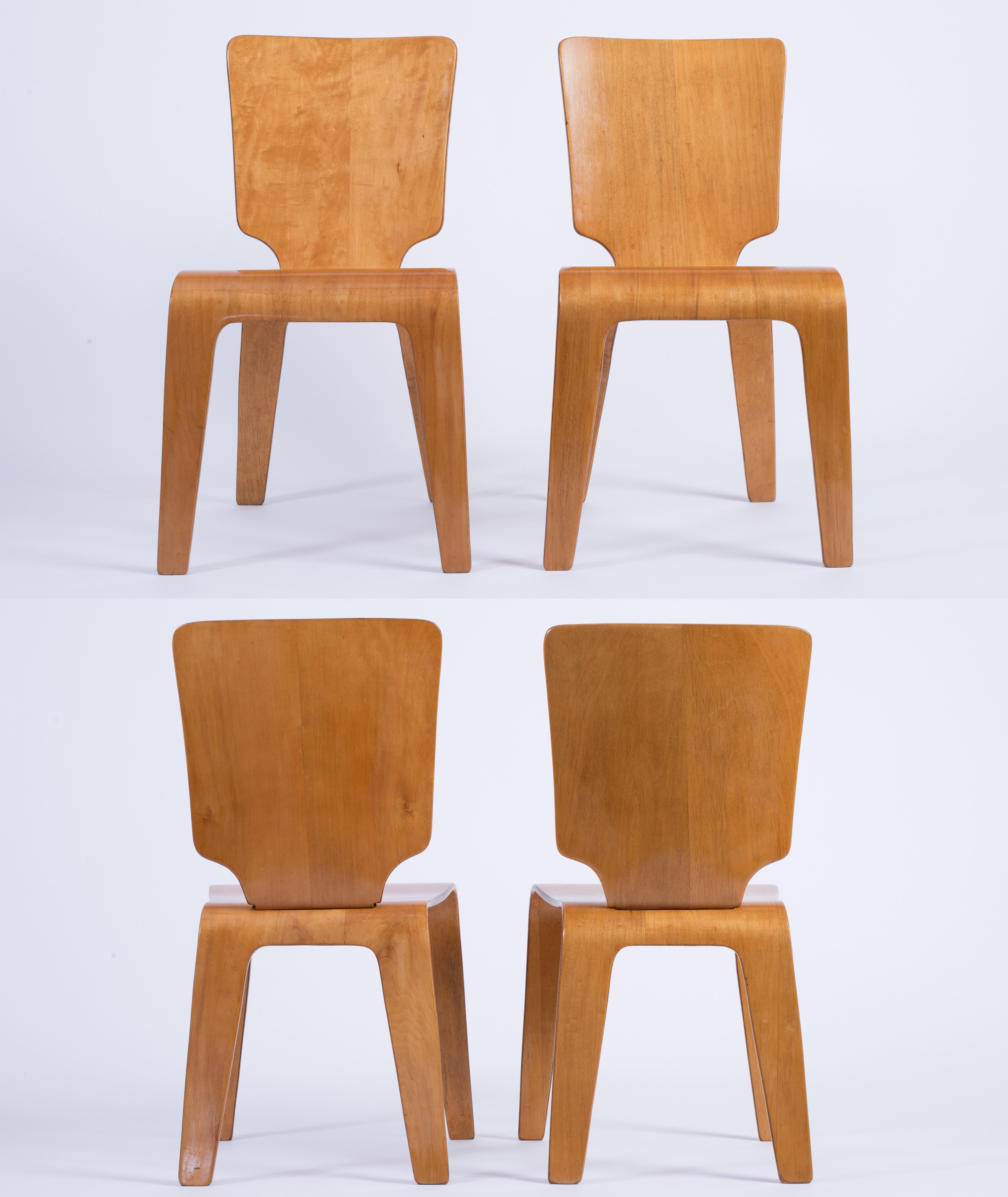 Thaden-Jordan 1940's Herbert Von Thaden Mid-Century Modern Table/Chairs 5pc Set Bon état - En vente à Thiensville, WI