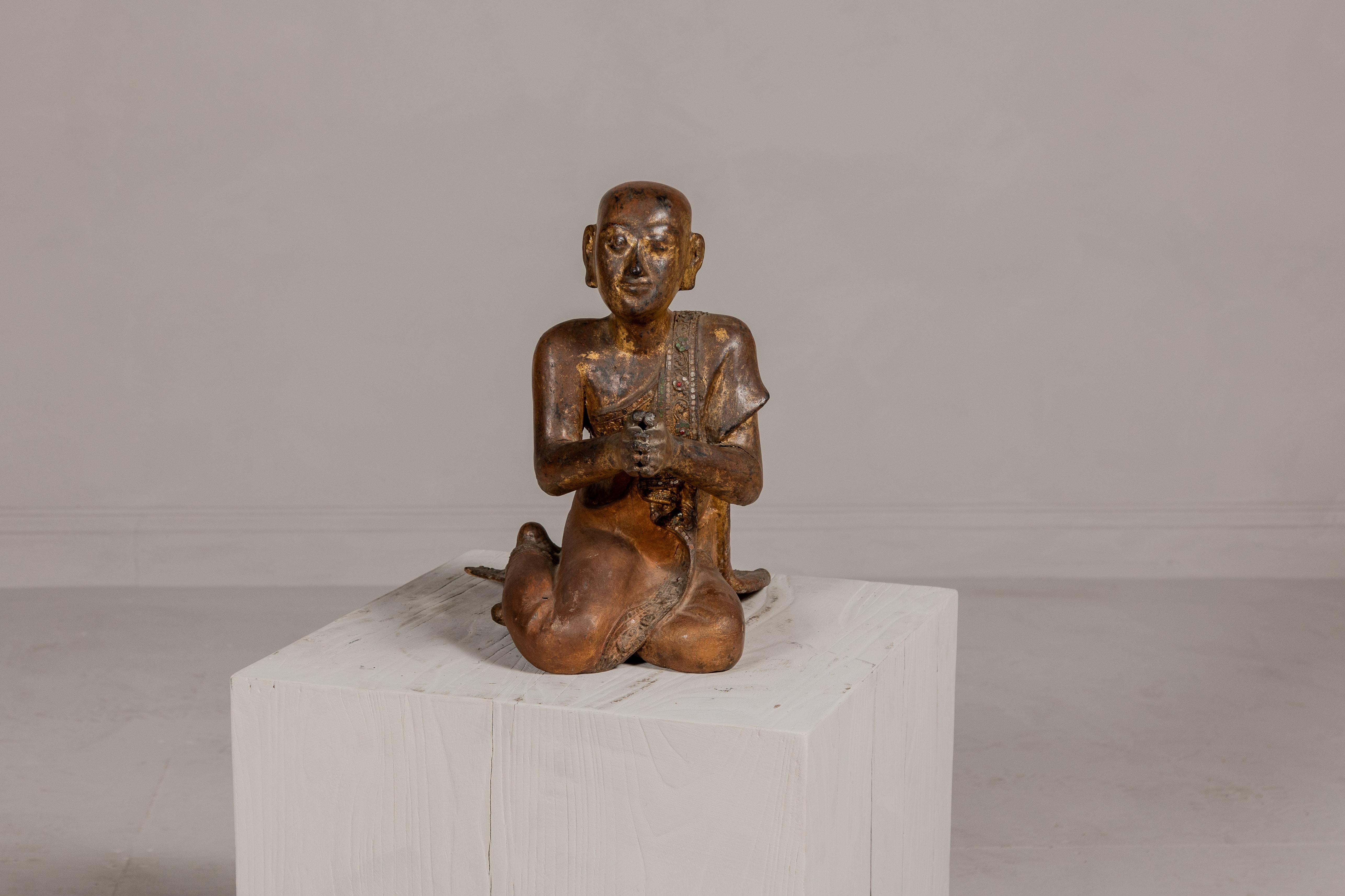 Thai 1900s Gilt and Polychrome Hand Carved Sculpture of Seated Buddhist Monk In Good Condition For Sale In Yonkers, NY
