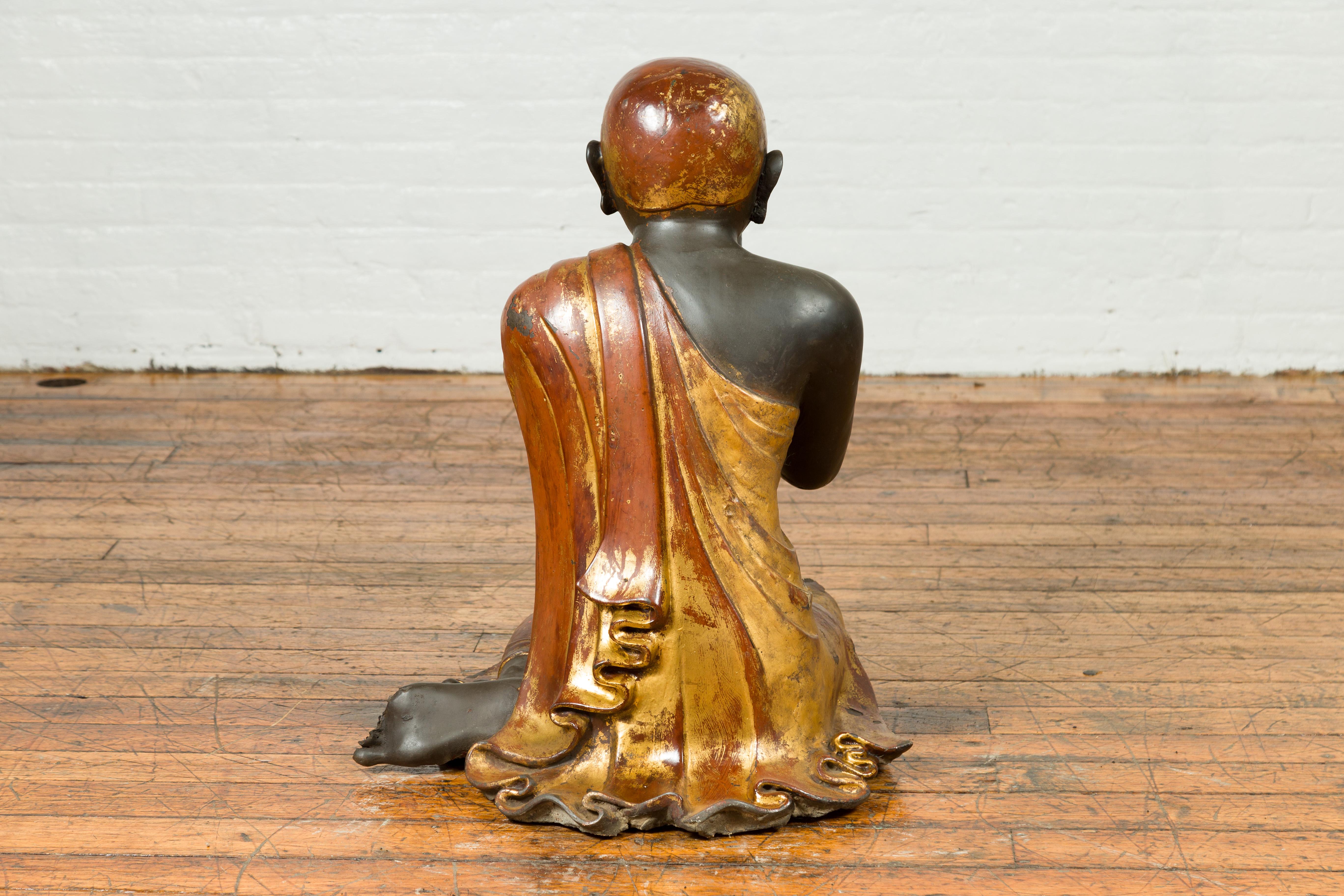 Thai 20th Century Kneeling Ceremonial Temple Monk Lacquered and Gilt Sculpture For Sale 9