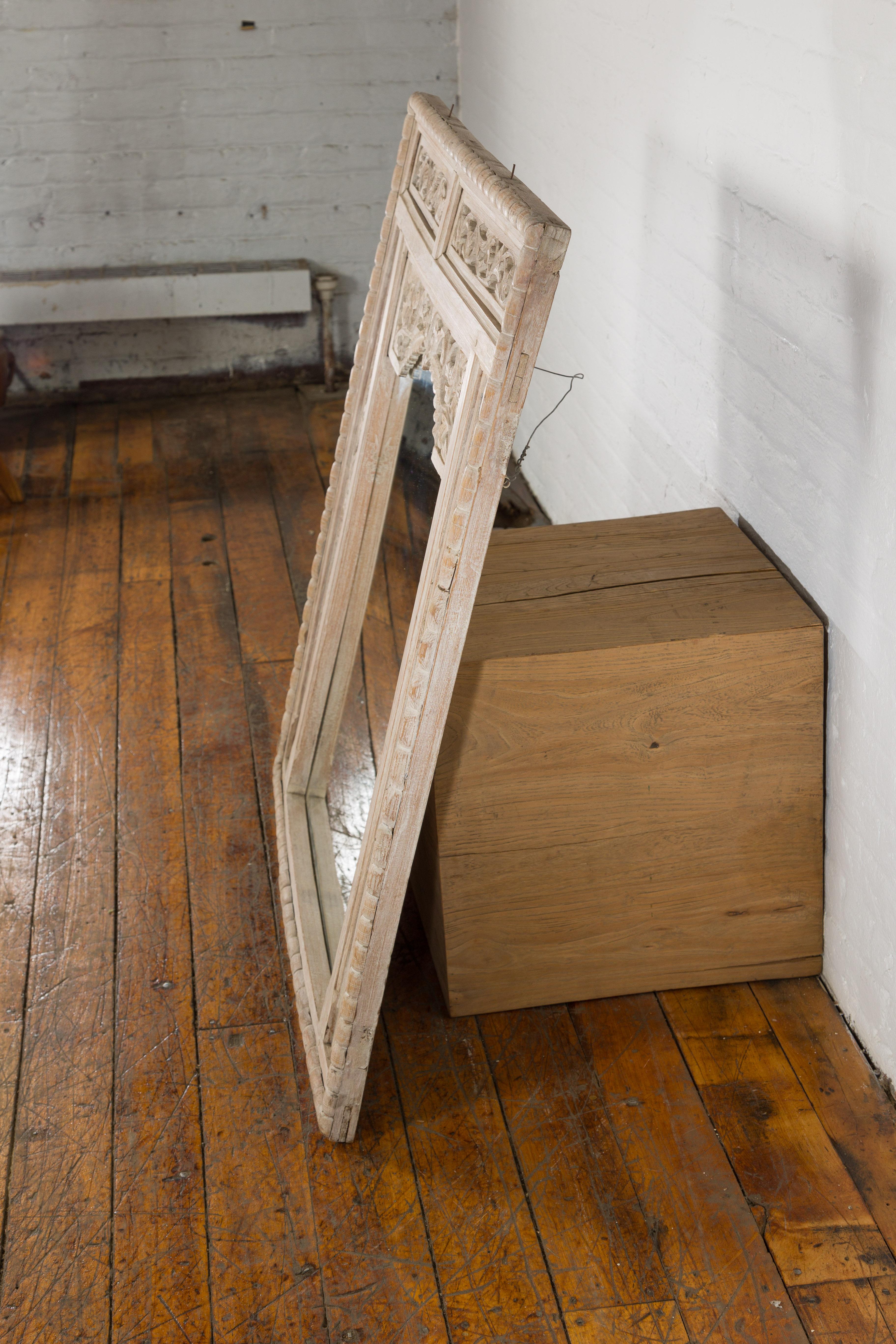 19th Century Antique Mirror with Carved Wooden Frame For Sale 7