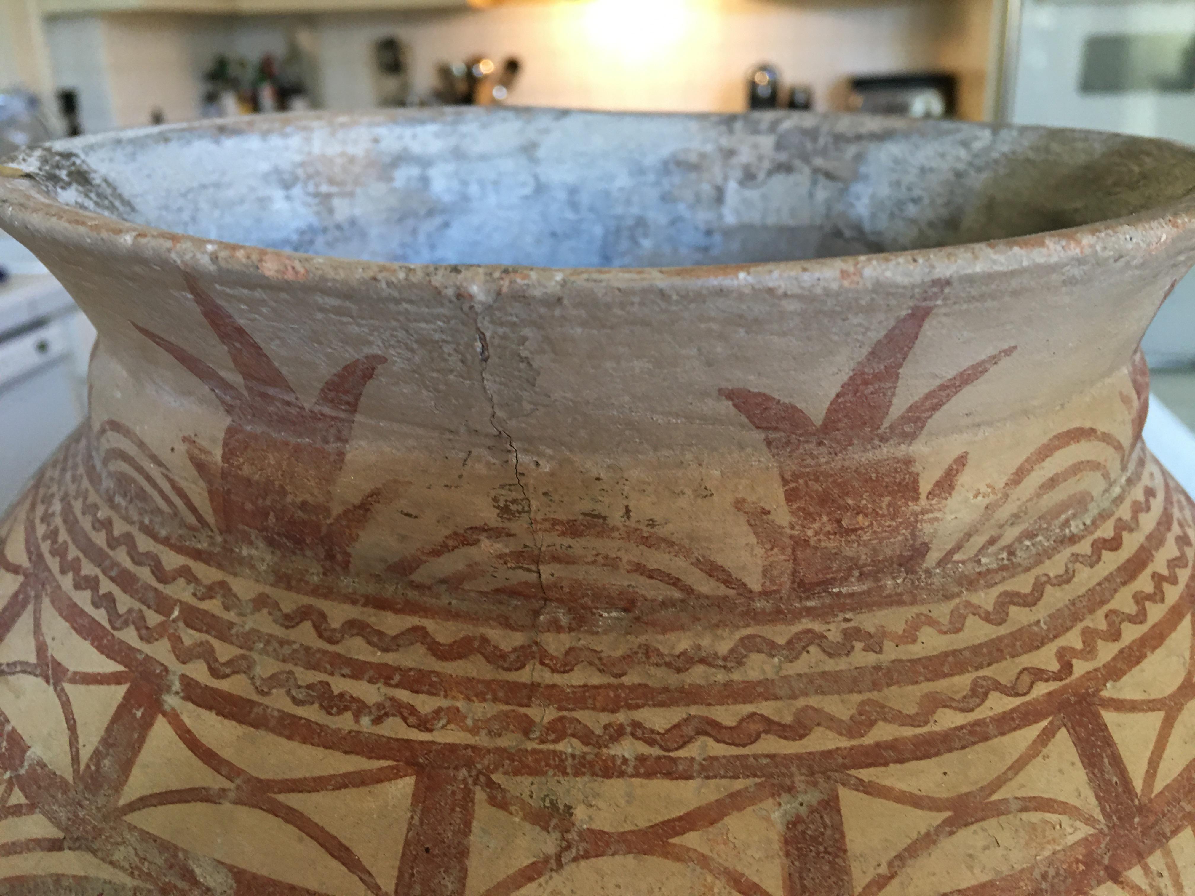 Thai Ancient Ban Chiang Painted Pottery Vessel, circa 300 BC 4