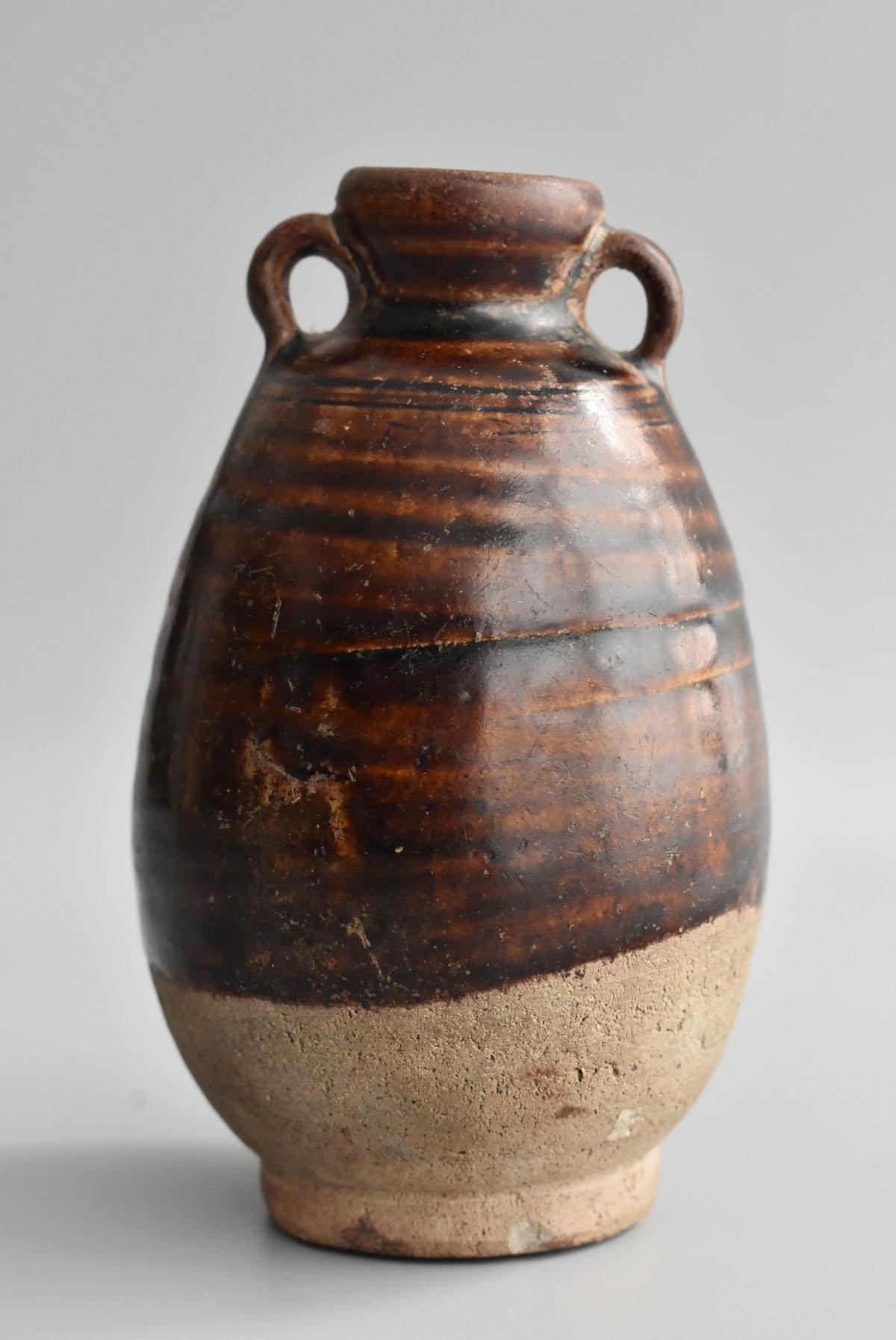 Thai Antique Bottle 15th Century / Old Vase / Southeast Asian Antiques In Good Condition In Sammu-shi, Chiba