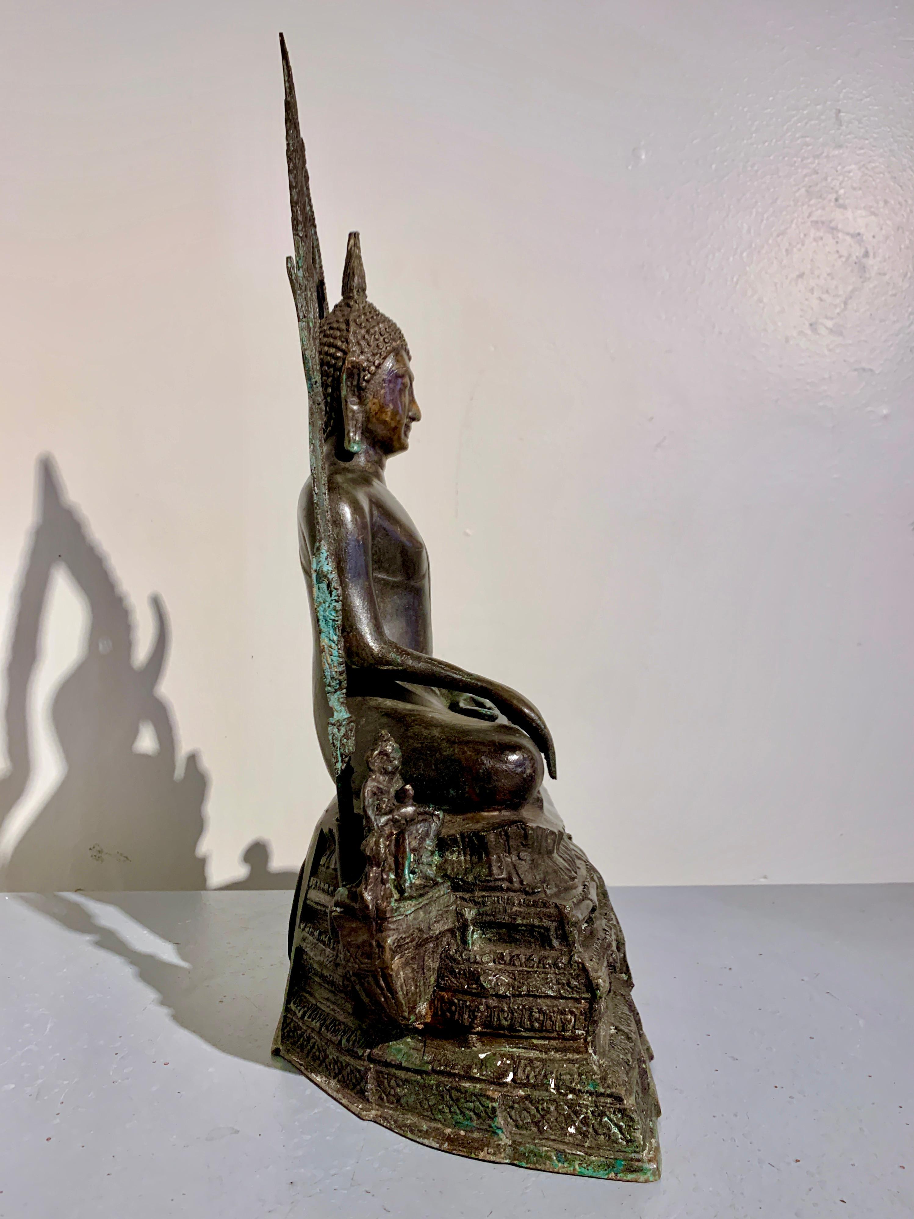 Thailändischer Bronze-Buddha, Phra Phuttha Chinnarat, frühes 20. Jahrhundert, Thailand im Angebot 1