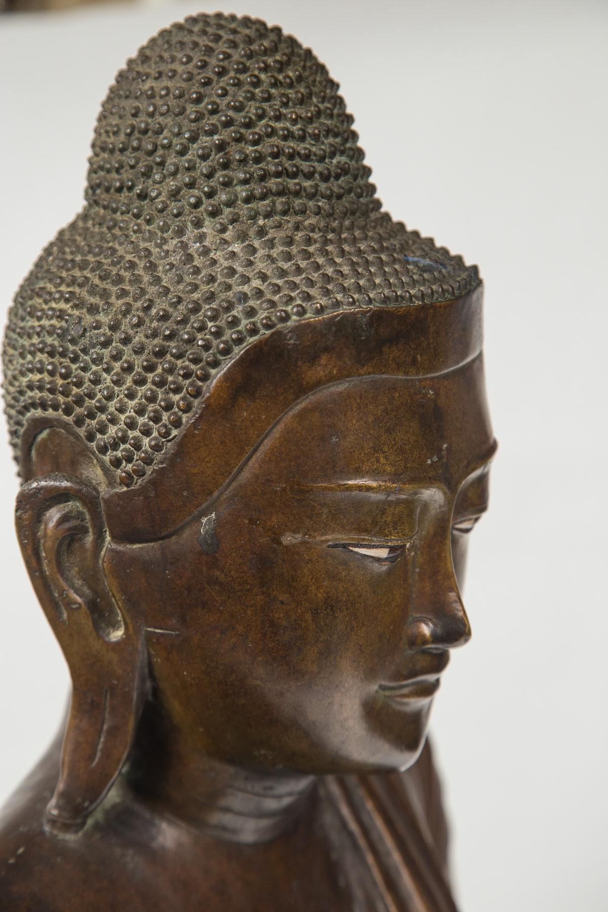 20th Century Burmese Bronze Head of the Buddha For Sale