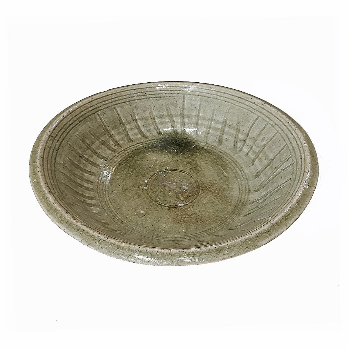 Glazed Thai Celadon Bowl, 16th Century