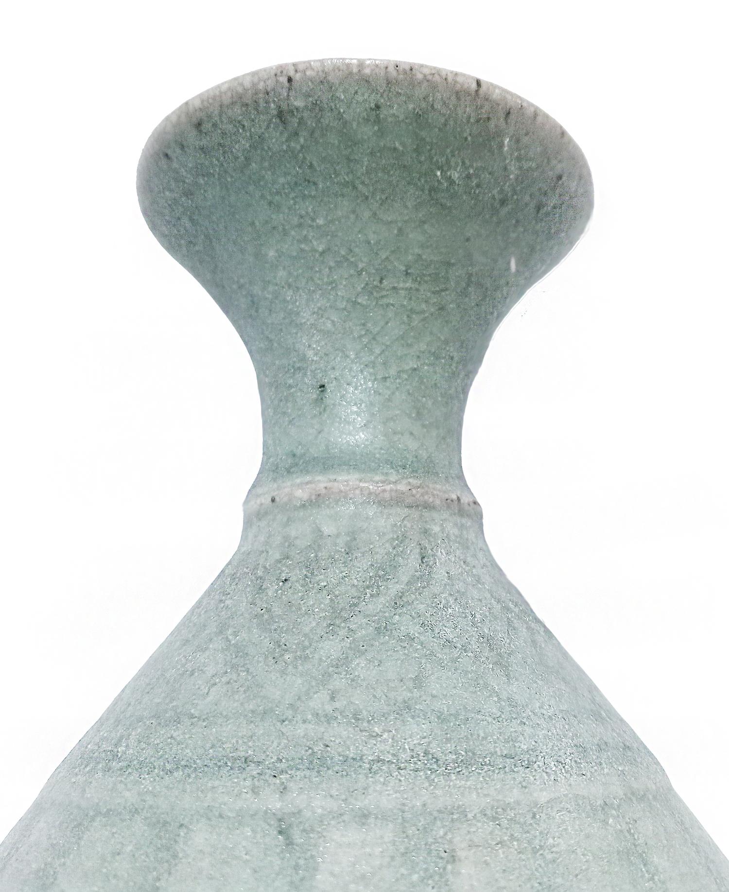 Vaso in celadon tailandese, fine XIX secolo In condizioni buone in vendita a New York, NY