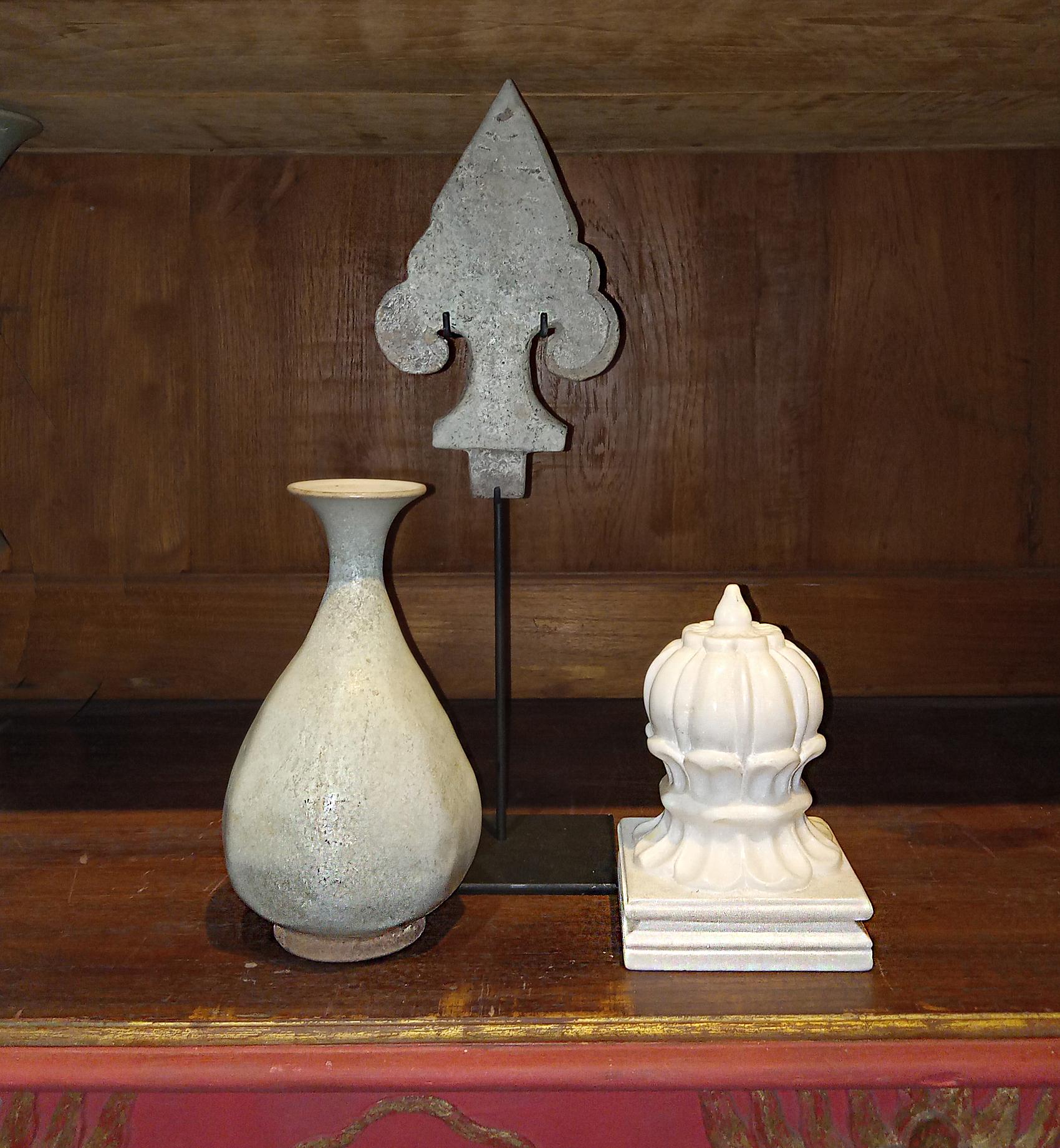 Thai Ceramic Vase, Mid 19th Century For Sale 6