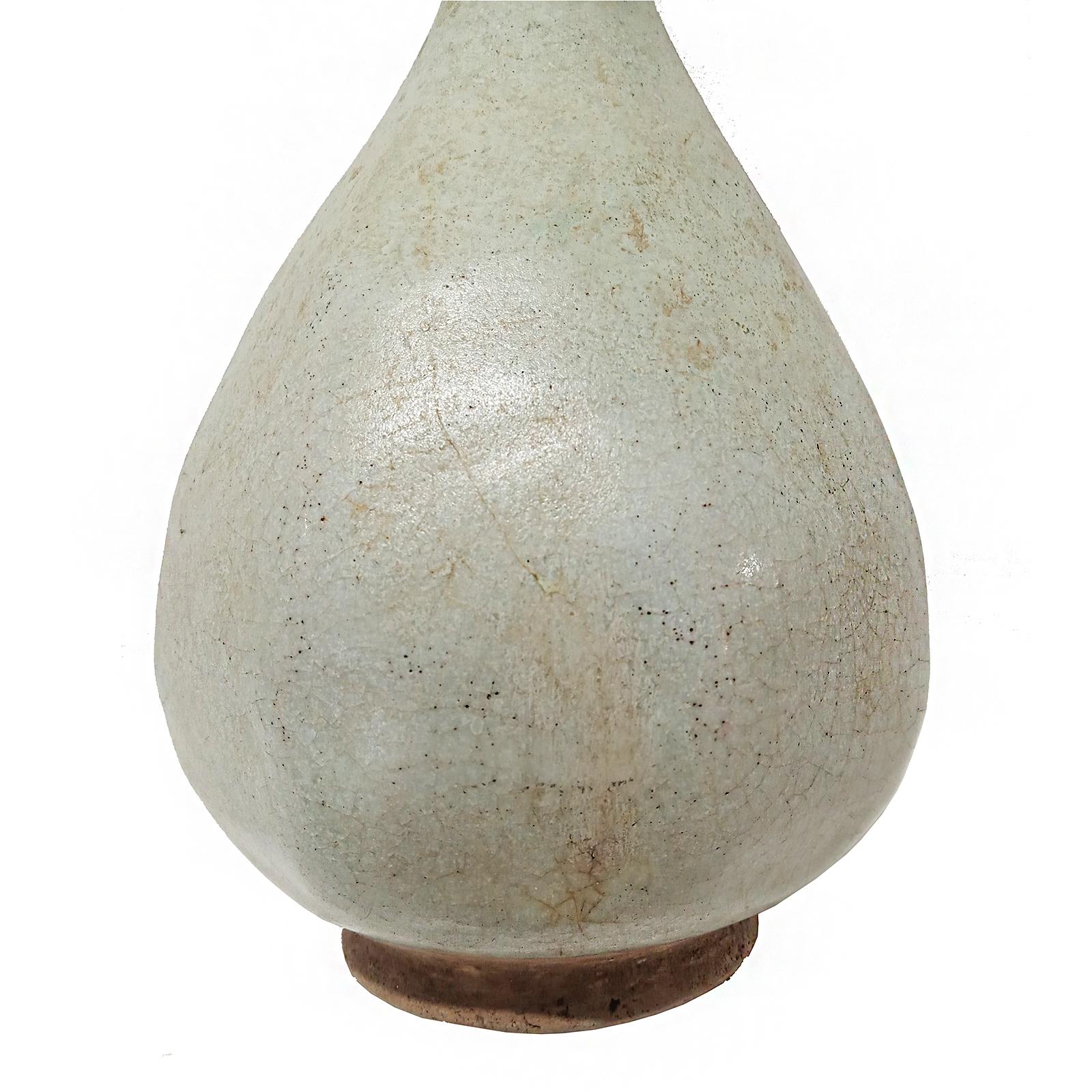 Thai Ceramic Vase, Mid 19th Century For Sale 1