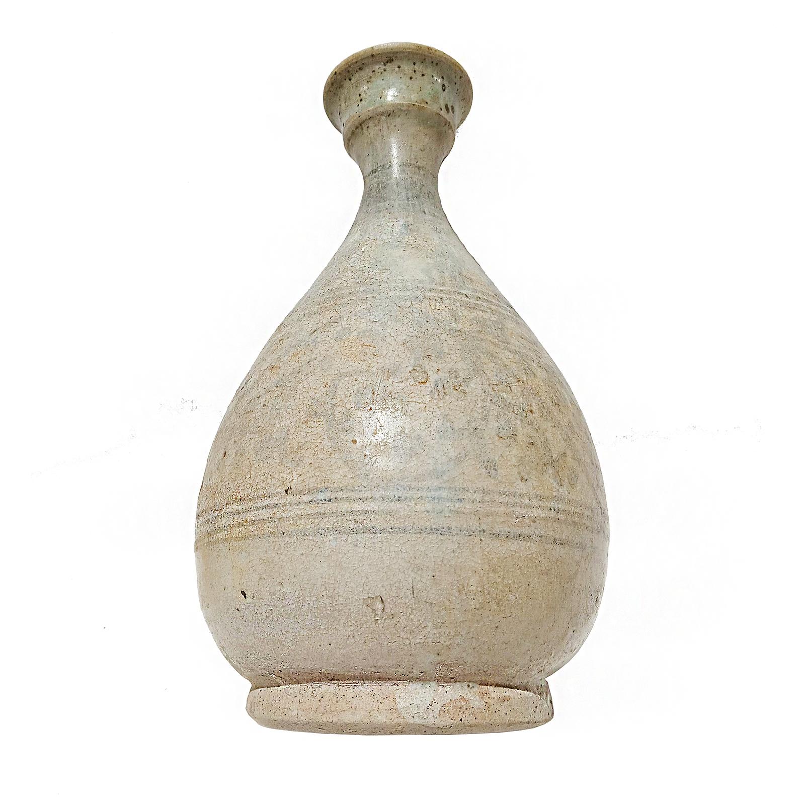 Thai Ceramic Vase, Mid 19th Century For Sale 1