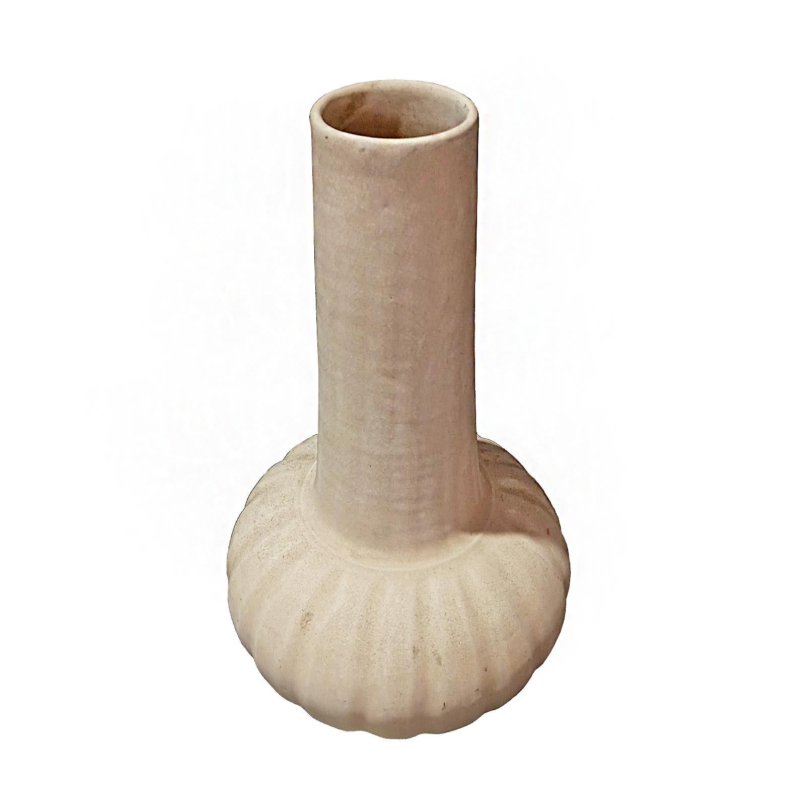 Thai Ceramic Vase with Light Beige Glaze In Good Condition In New York, NY