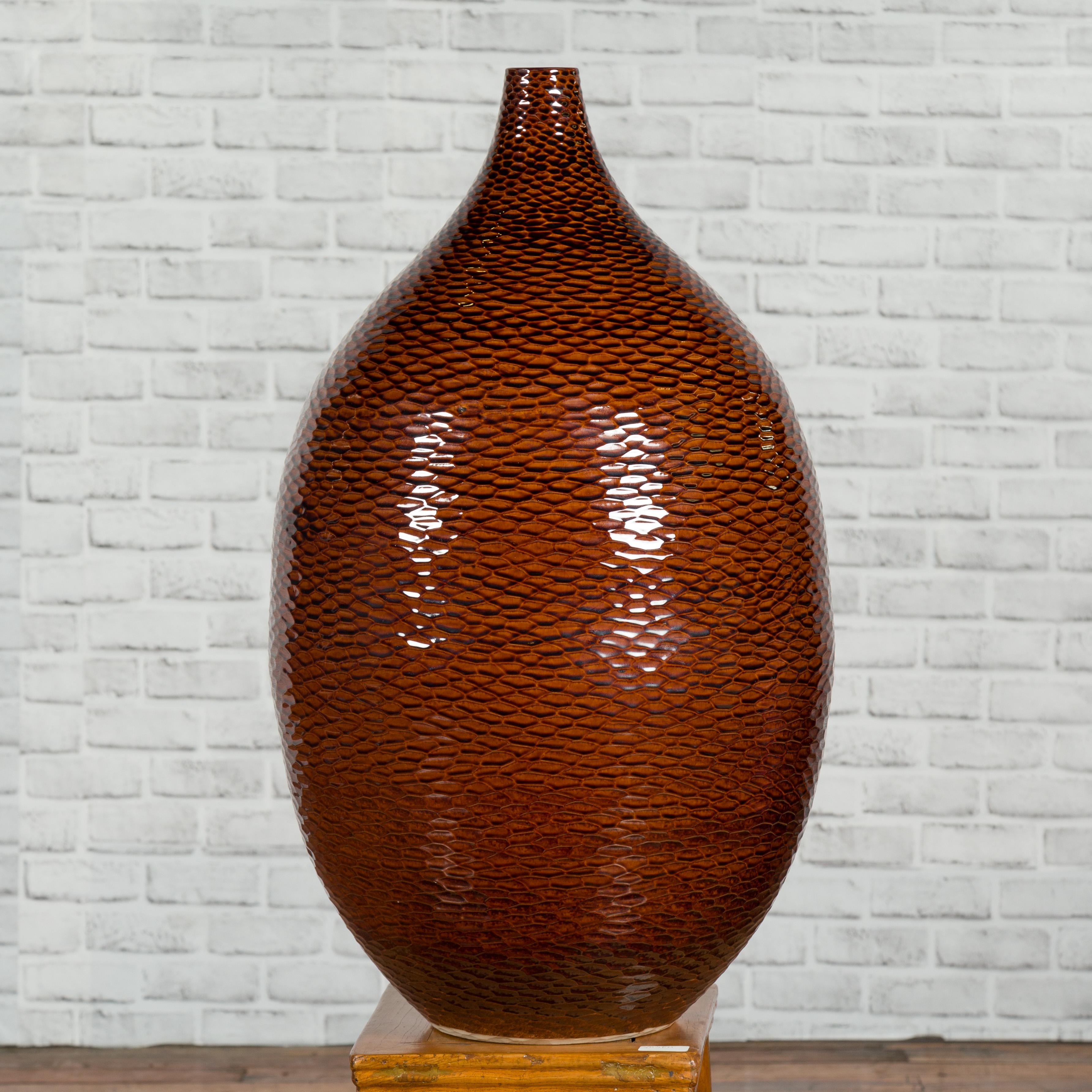Thai Chiang Mai Brown Textured Teardrop Shaped Vase from the Prem Collection For Sale 6