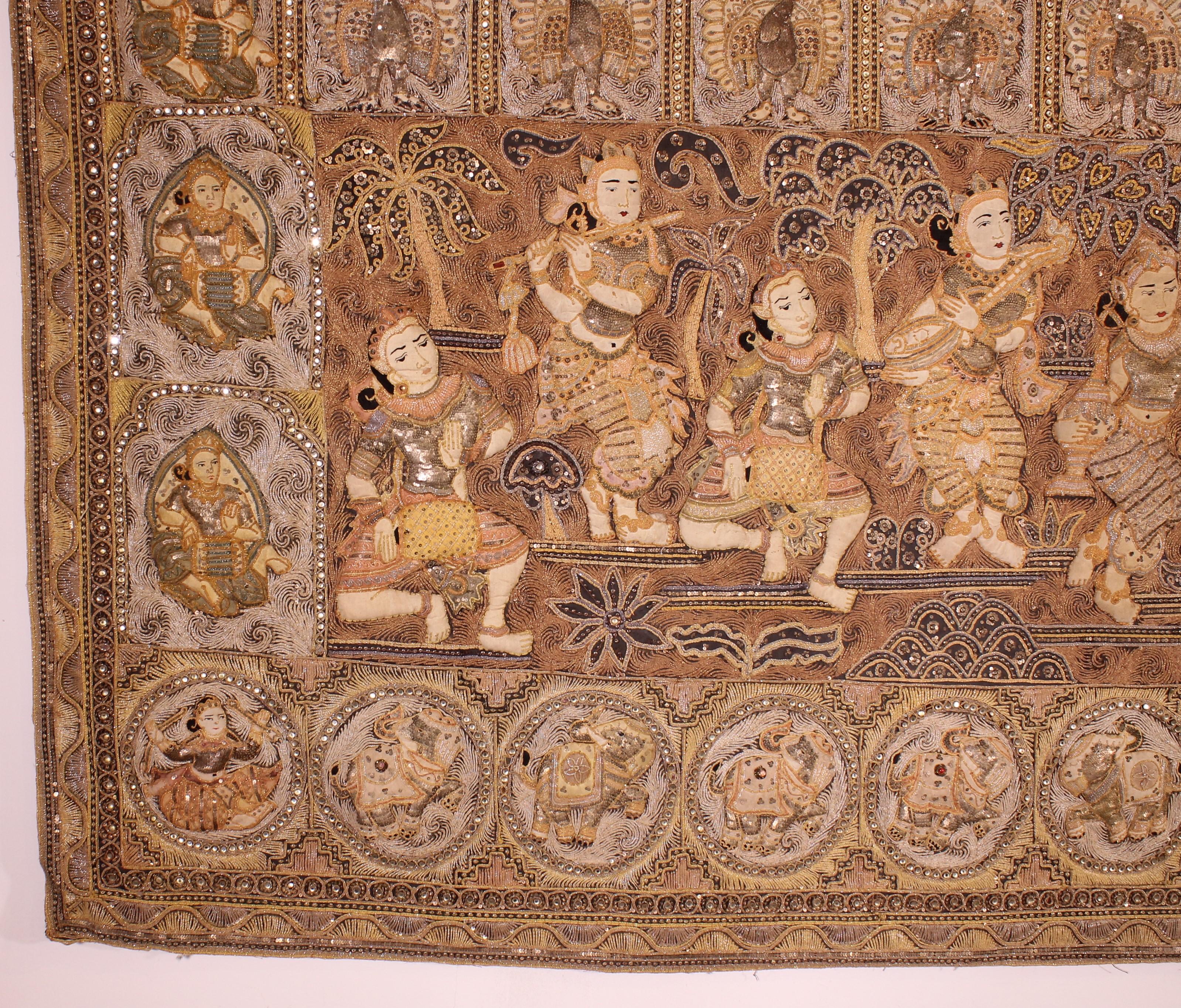 Broderie thaïlandaise - 19ème siècle en vente 1