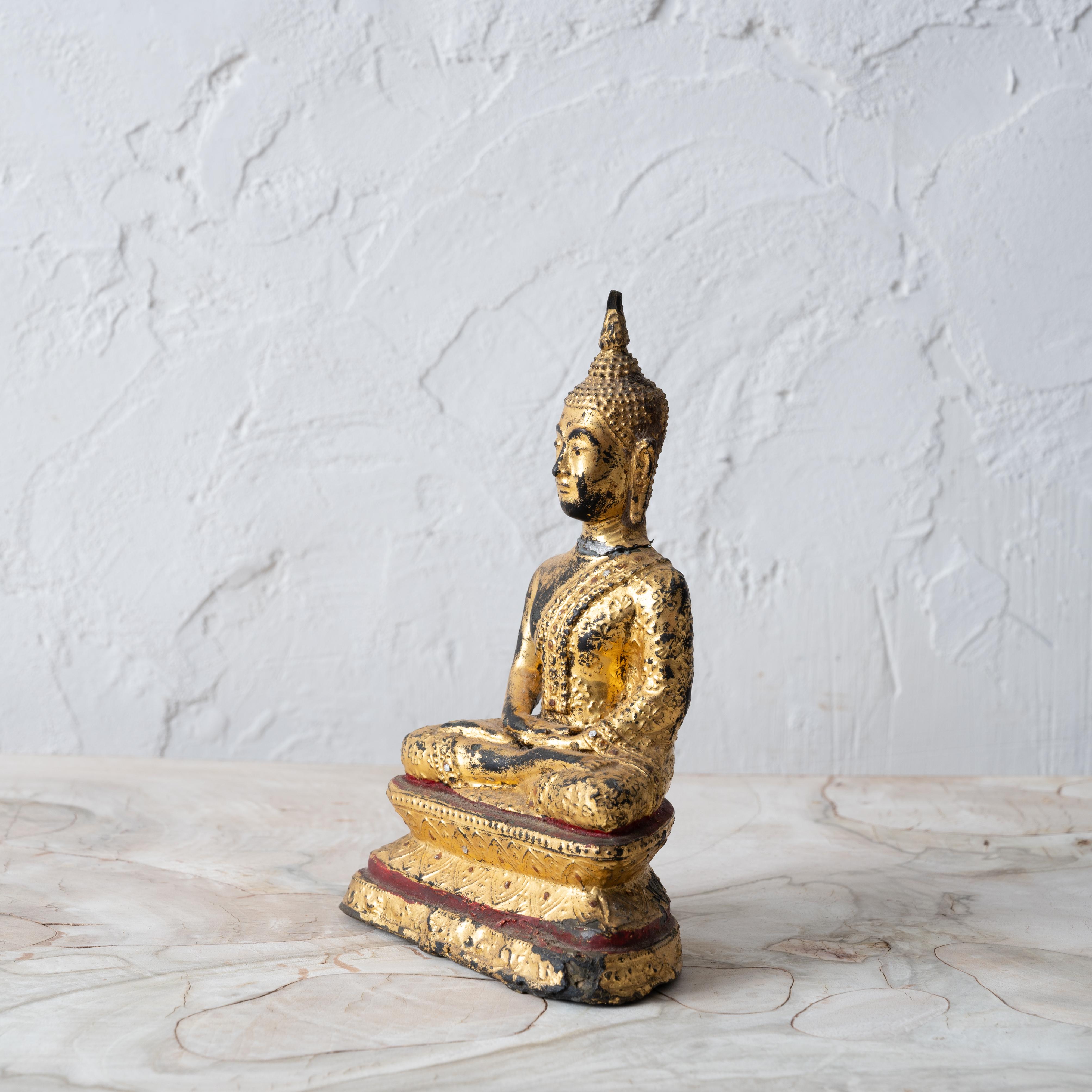Thai Gilt Bronze Buddha, 19th Century For Sale 2