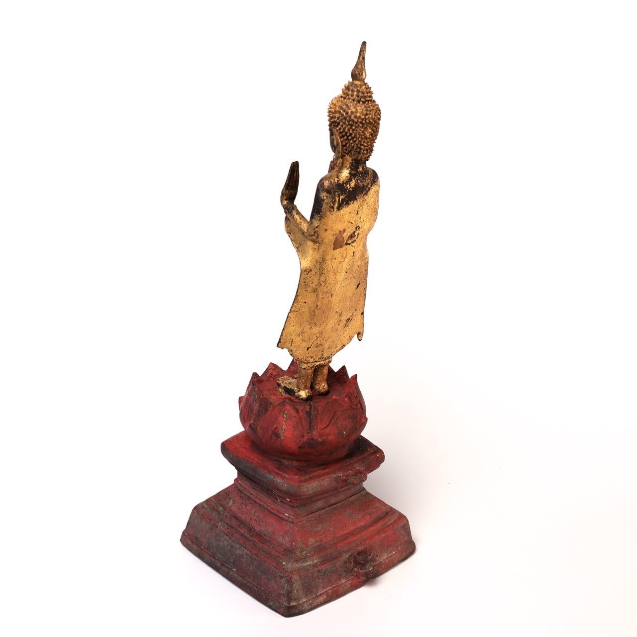 Cast Thai Gilt Bronze Figure of a Standing Buddha, Rattanakosin Period, 19th Century For Sale