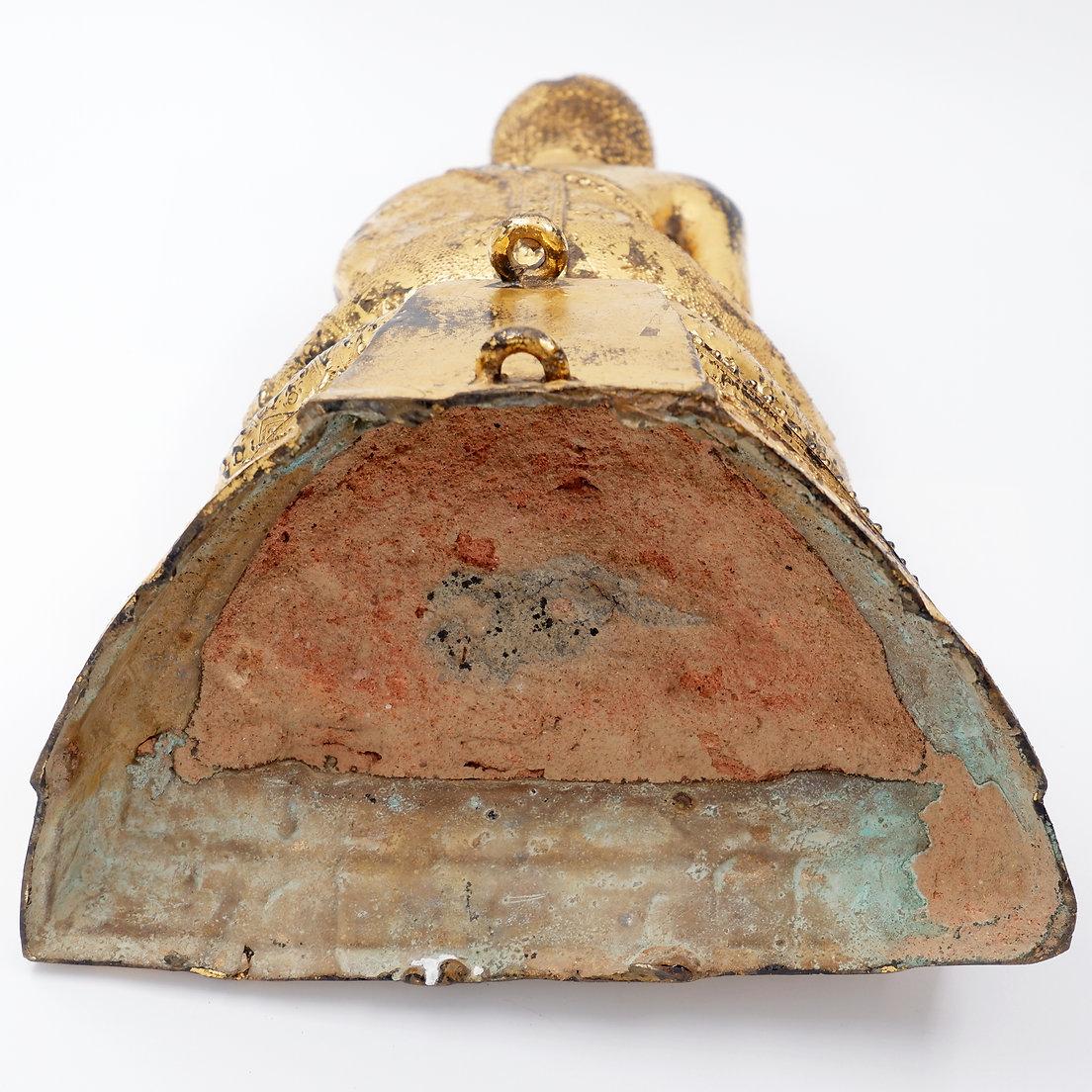 Thai Gilt Bronze Seated Earth Touching Buddha Figure, Late 19th Century For Sale 11