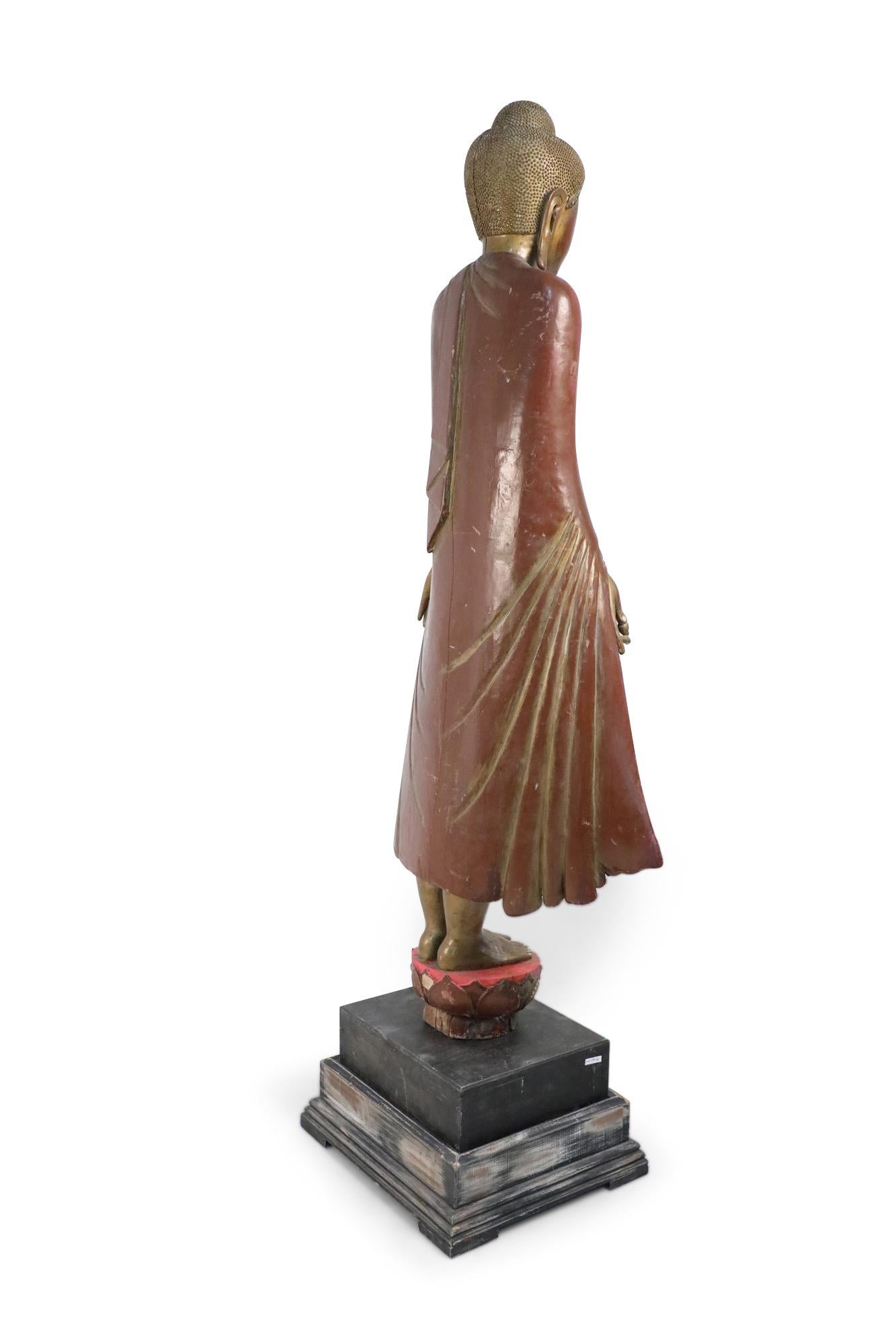 Thai Gold and Red Wooden Bodhisattva Statues For Sale 1
