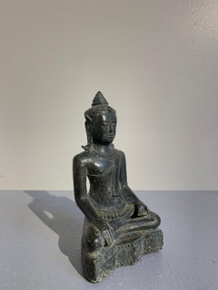 Thai Lopburi Cast Bronze Seated Buddha, 13th Century
