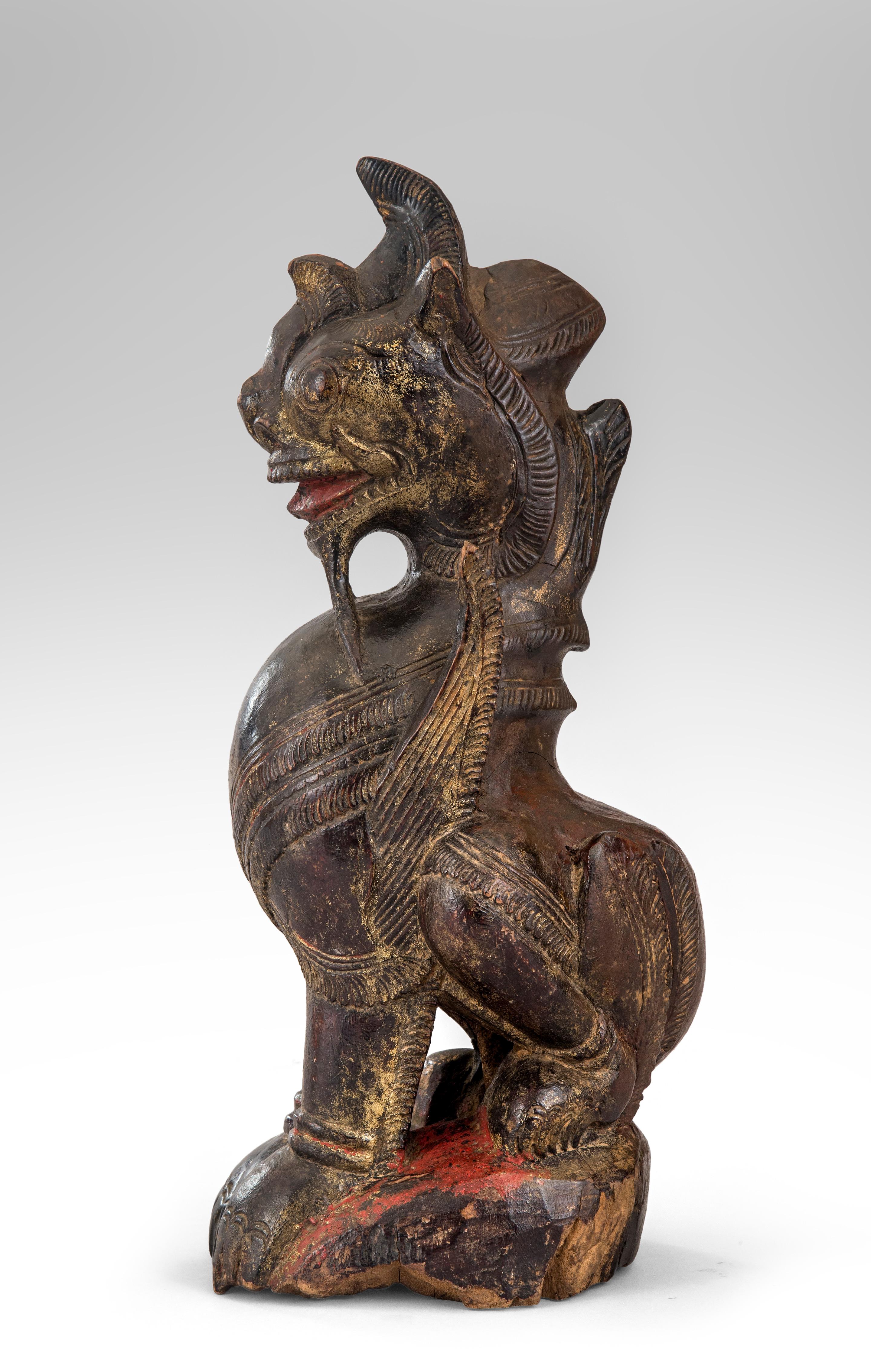 Thai Mythological Guardian Lion Sculpture In Good Condition For Sale In New York, NY