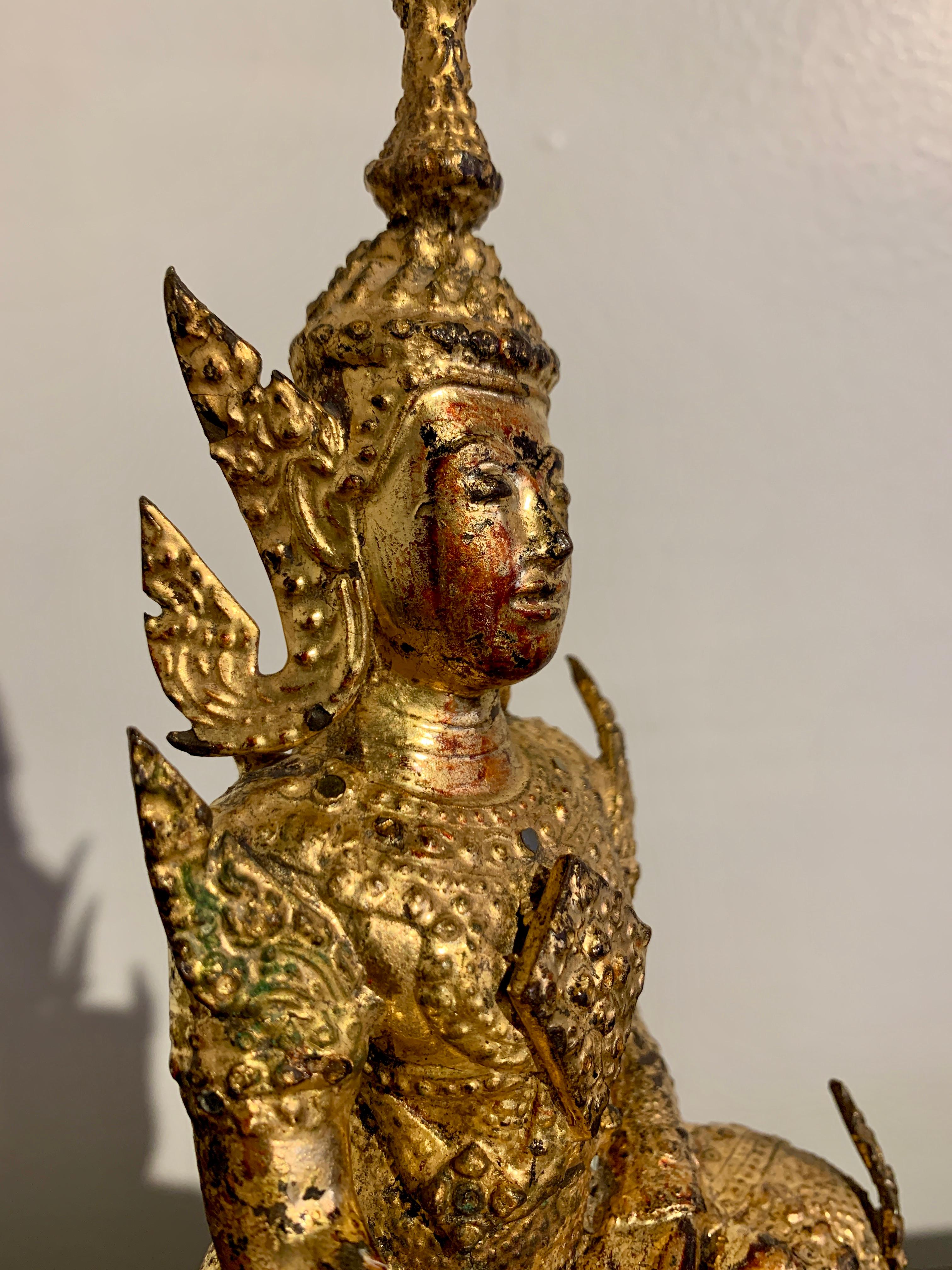 Bouddha thaïlandais en bronze doré et rotin de Rattanakosin, milieu du 19ème siècle, Thaïlande en vente 3
