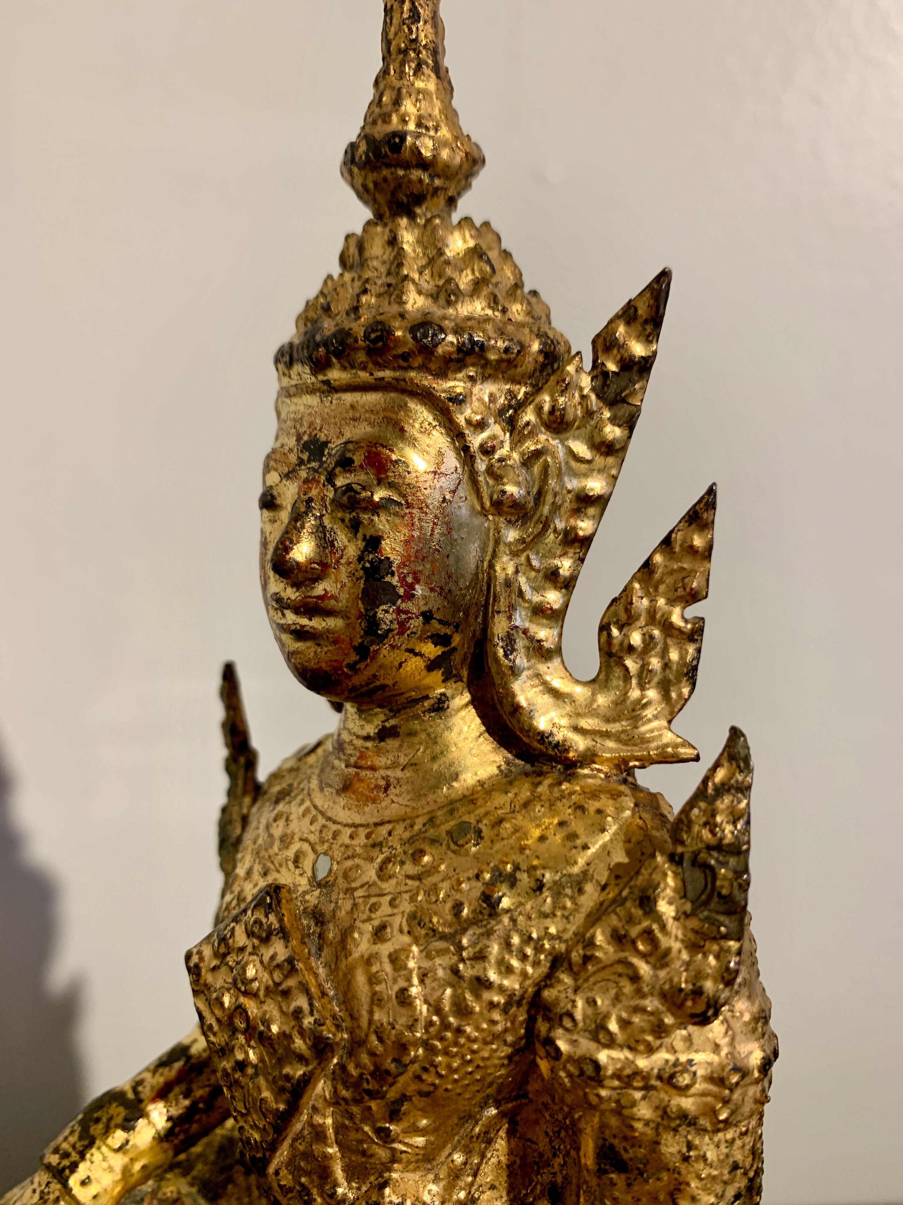 Bouddha thaïlandais en bronze doré et rotin de Rattanakosin, milieu du 19ème siècle, Thaïlande en vente 4