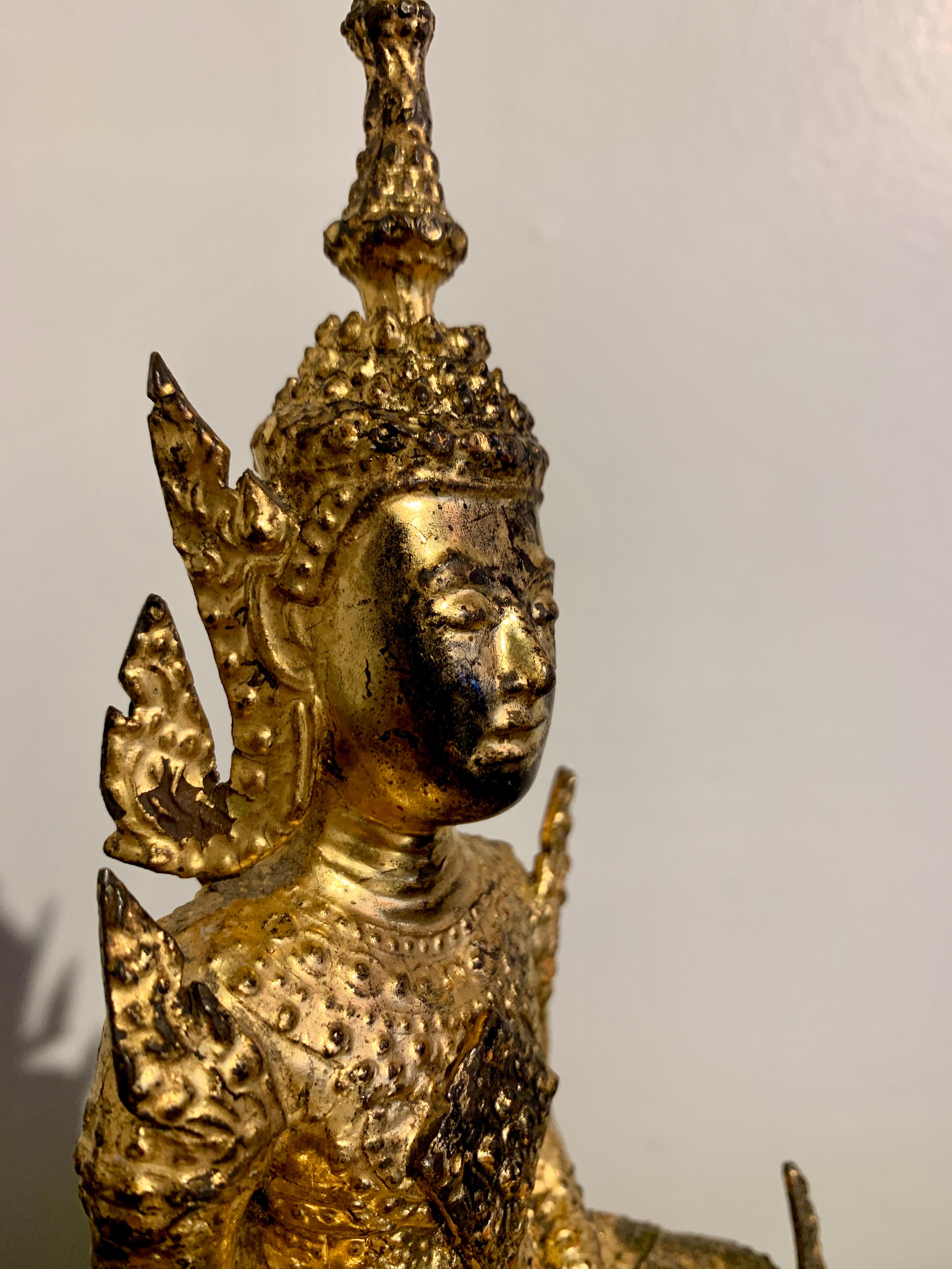 Thai Rattanakosin Gilt Bronze Buddha, Mid 19th Century, Thailand For Sale 4