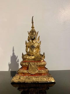 Bouddha thaïlandais en bronze doré Rattanakosin, milieu du 19e siècle, Thaïlande