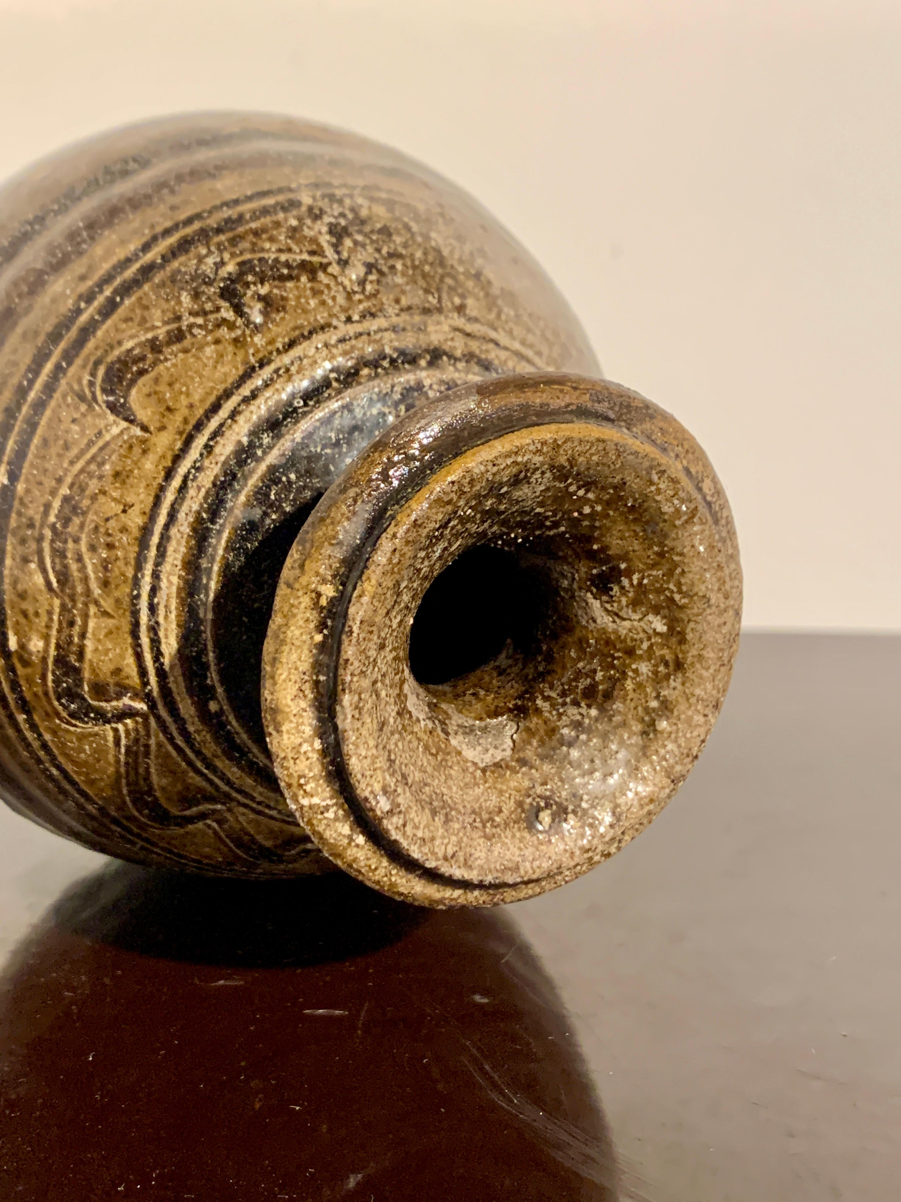 Thai Sawankhalok Olive Glazed Bottle Vase, 14th-16th Century, Thailand 1