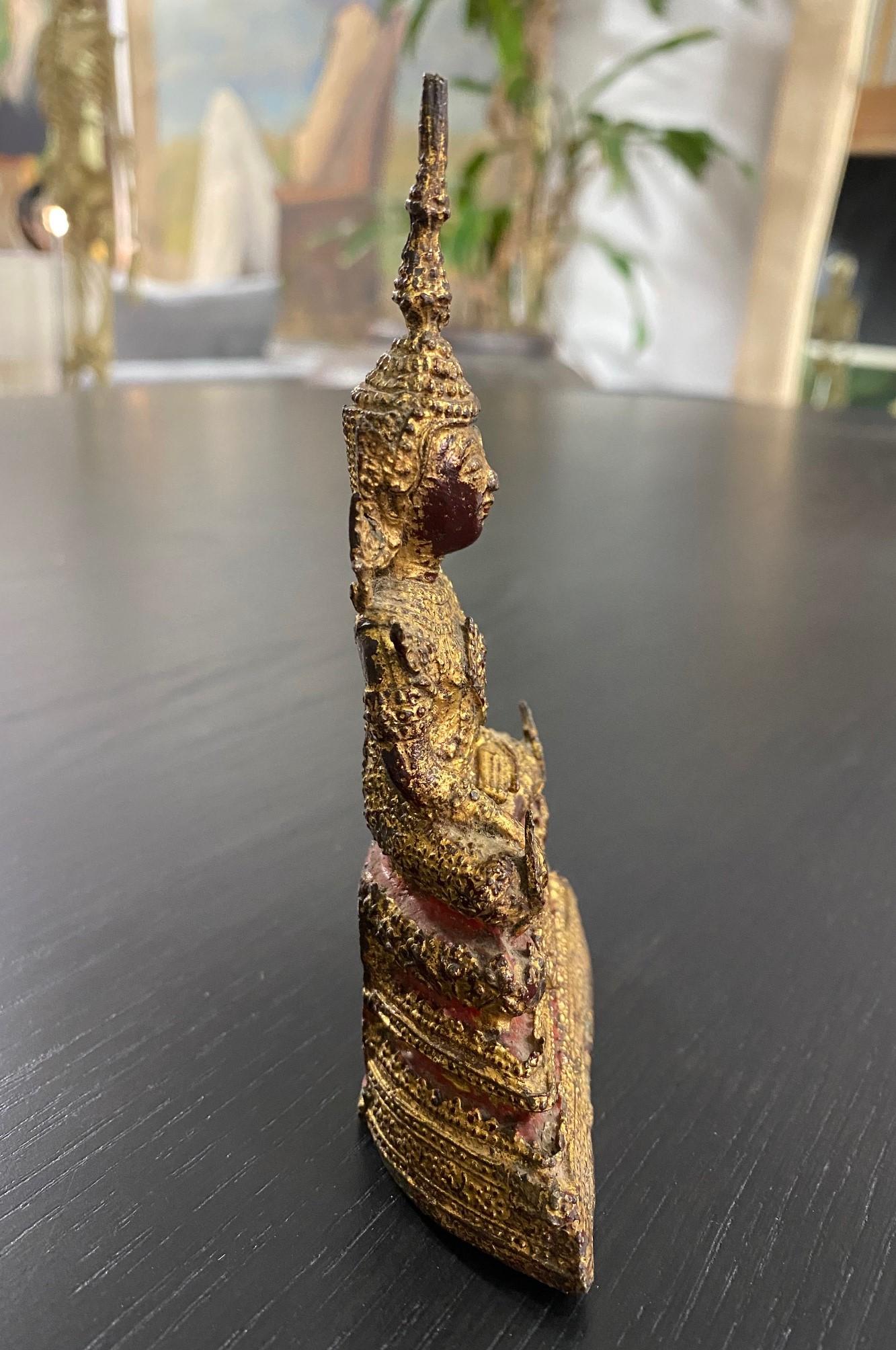 Thai Siam Buda de bronce dorado del templo sagrado del reino de Rattanakosin sentado, 1800s en venta 5