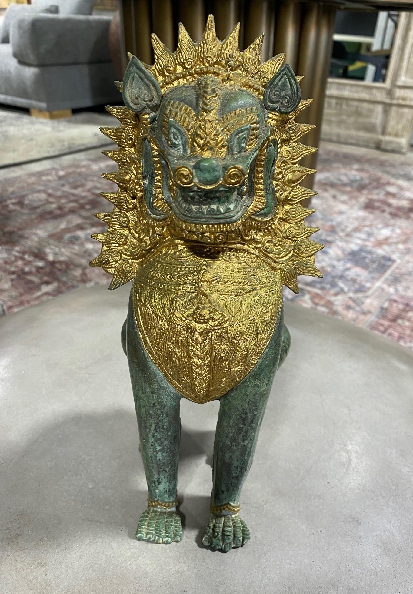 bronze löwe