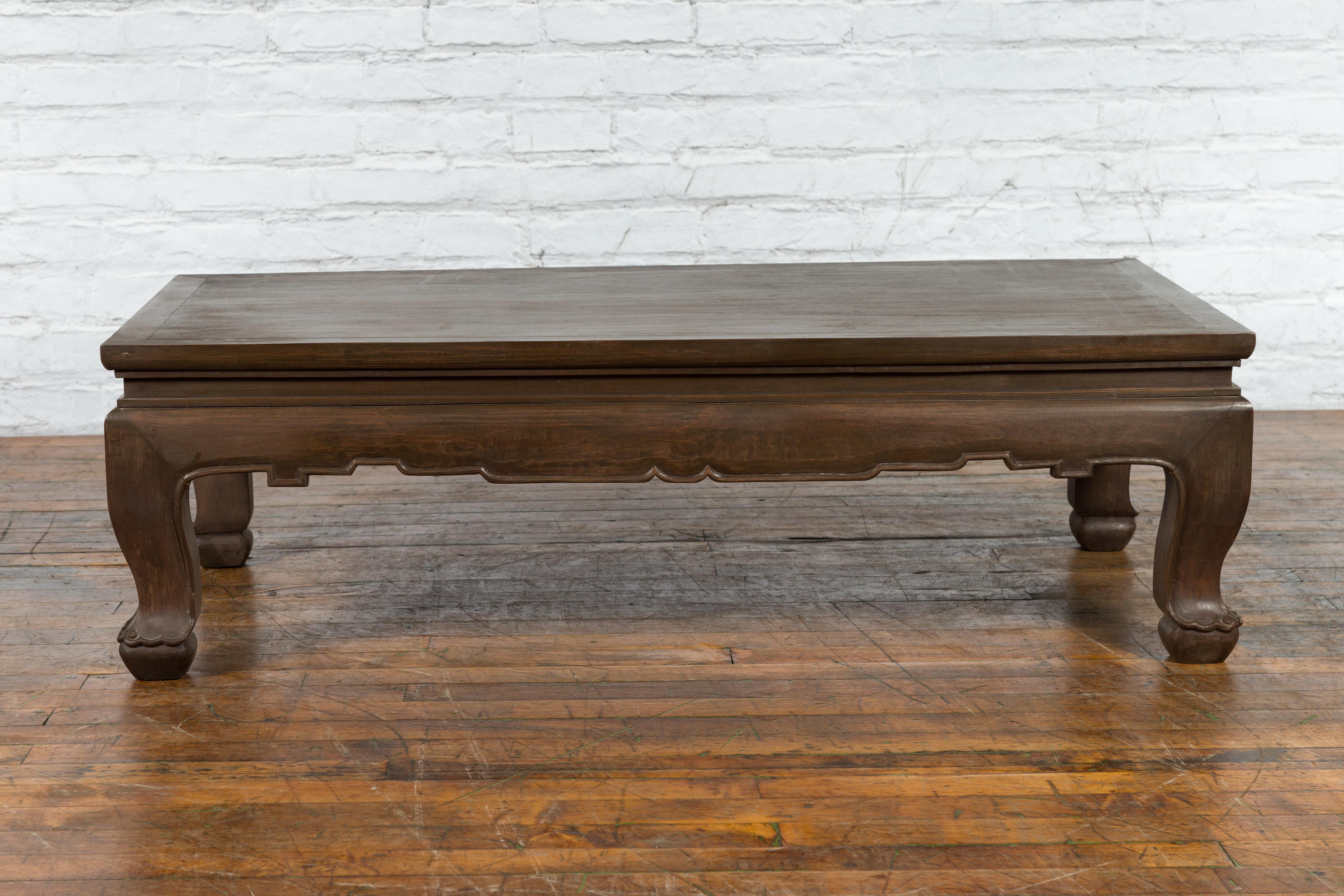 Thai Teak Wood Vintage Coffee Table with Carved Apron and Dark Brown Patina For Sale 8