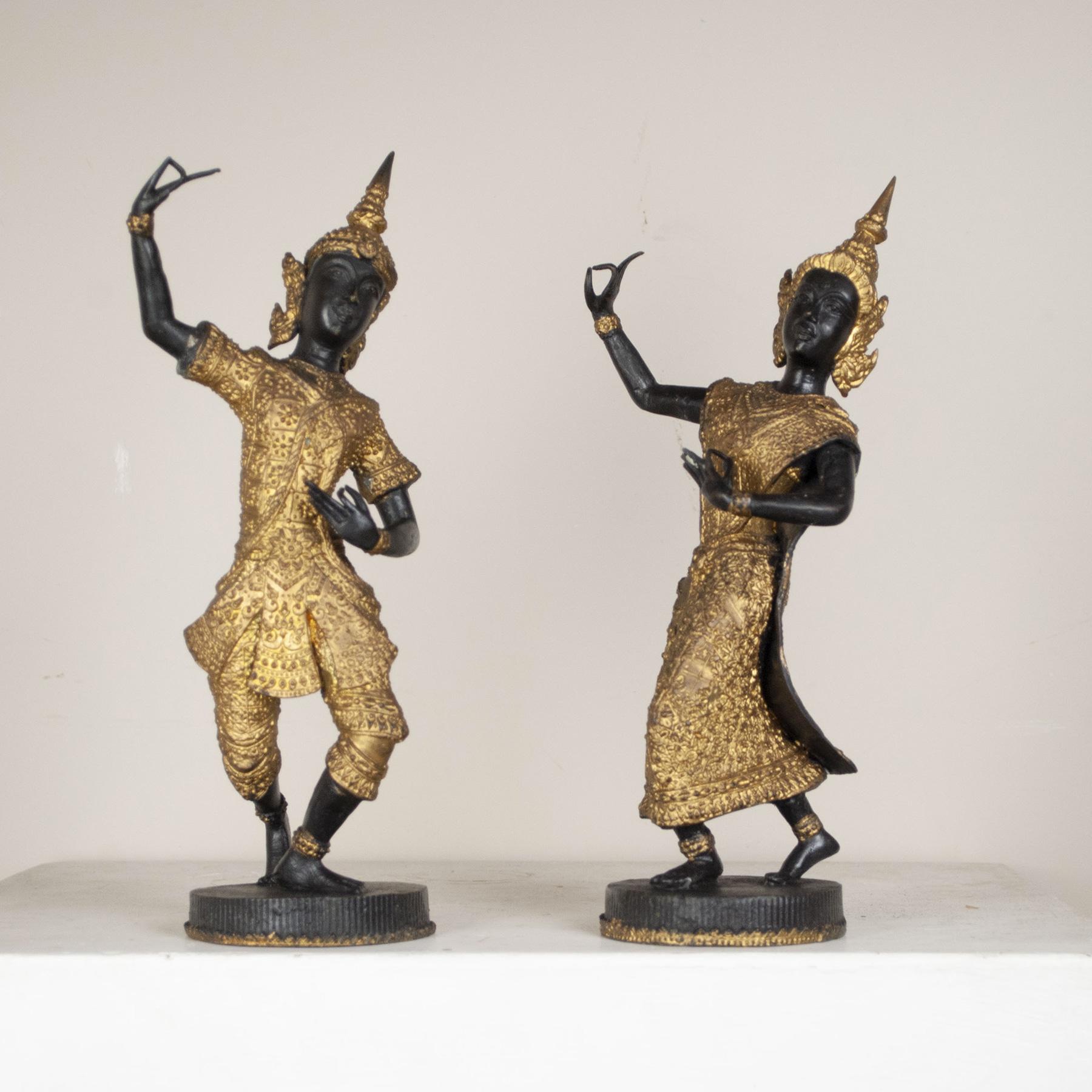 Mid-20th Century Thai Temppanom Temple Guard Dancer For Sale
